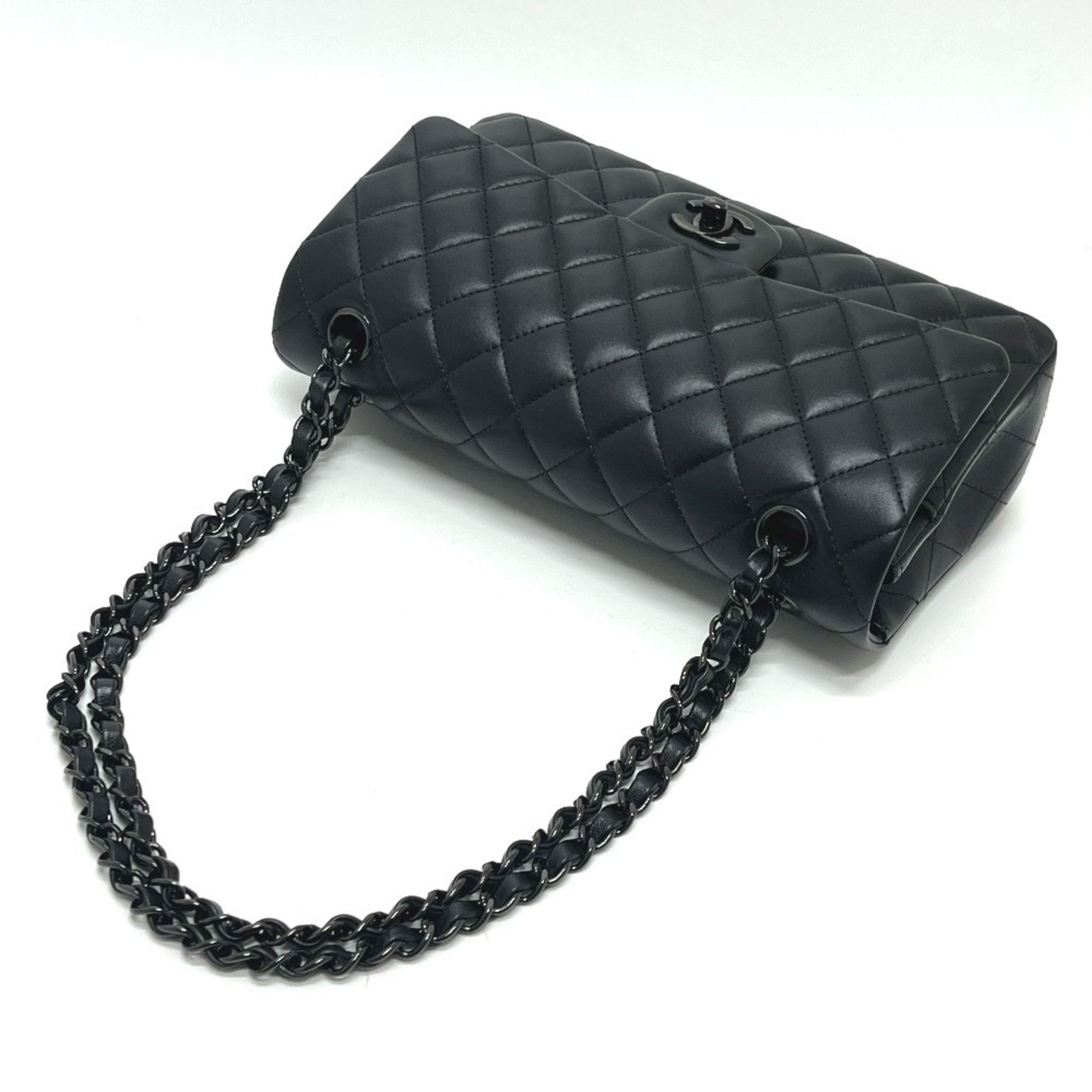 Leather Shoulder Bag (Pre-Owned) - Chanel - Modalova