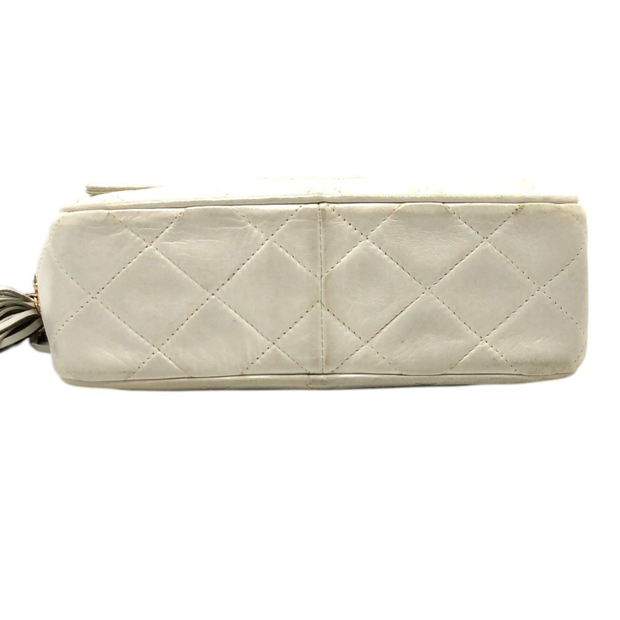 Leather Pochette Shoulder Bag (Pre-Owned) - Chanel - Modalova