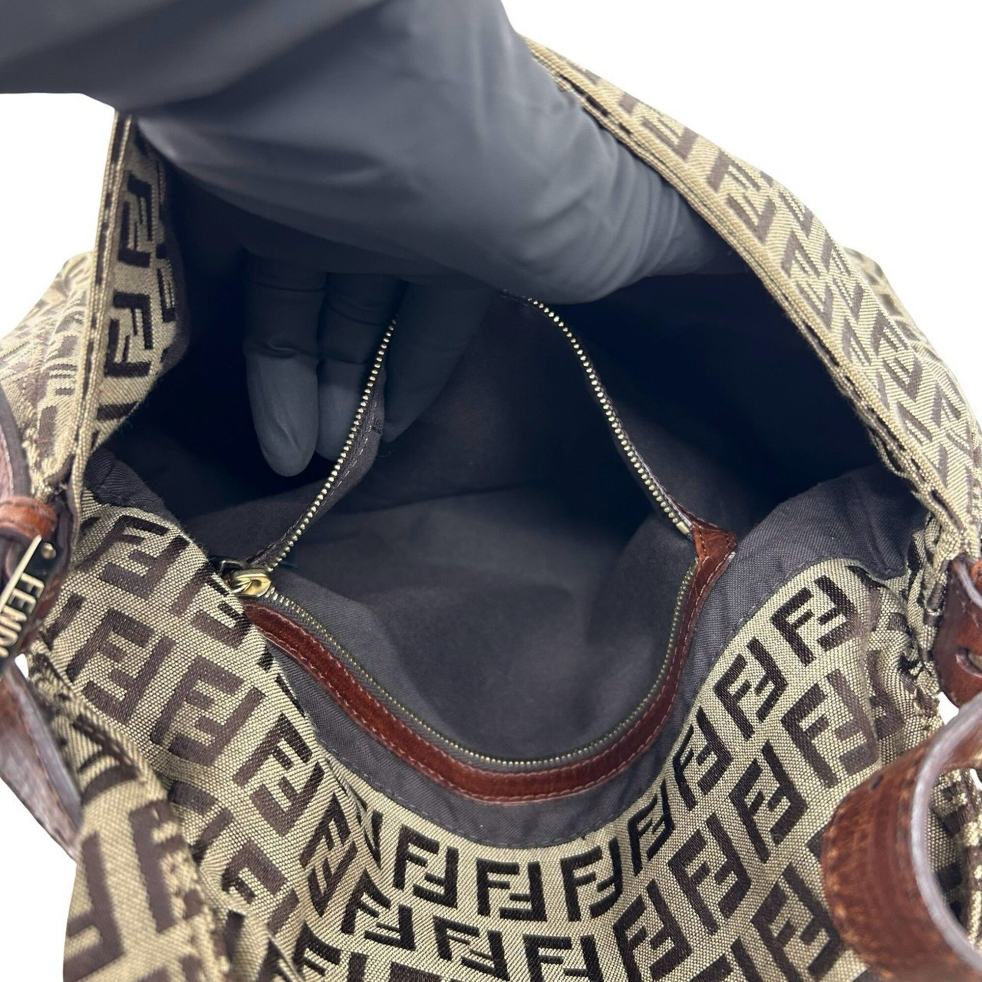 Canvas Leather Shoulder Bag (Pre-Owned) - Fendi - Modalova