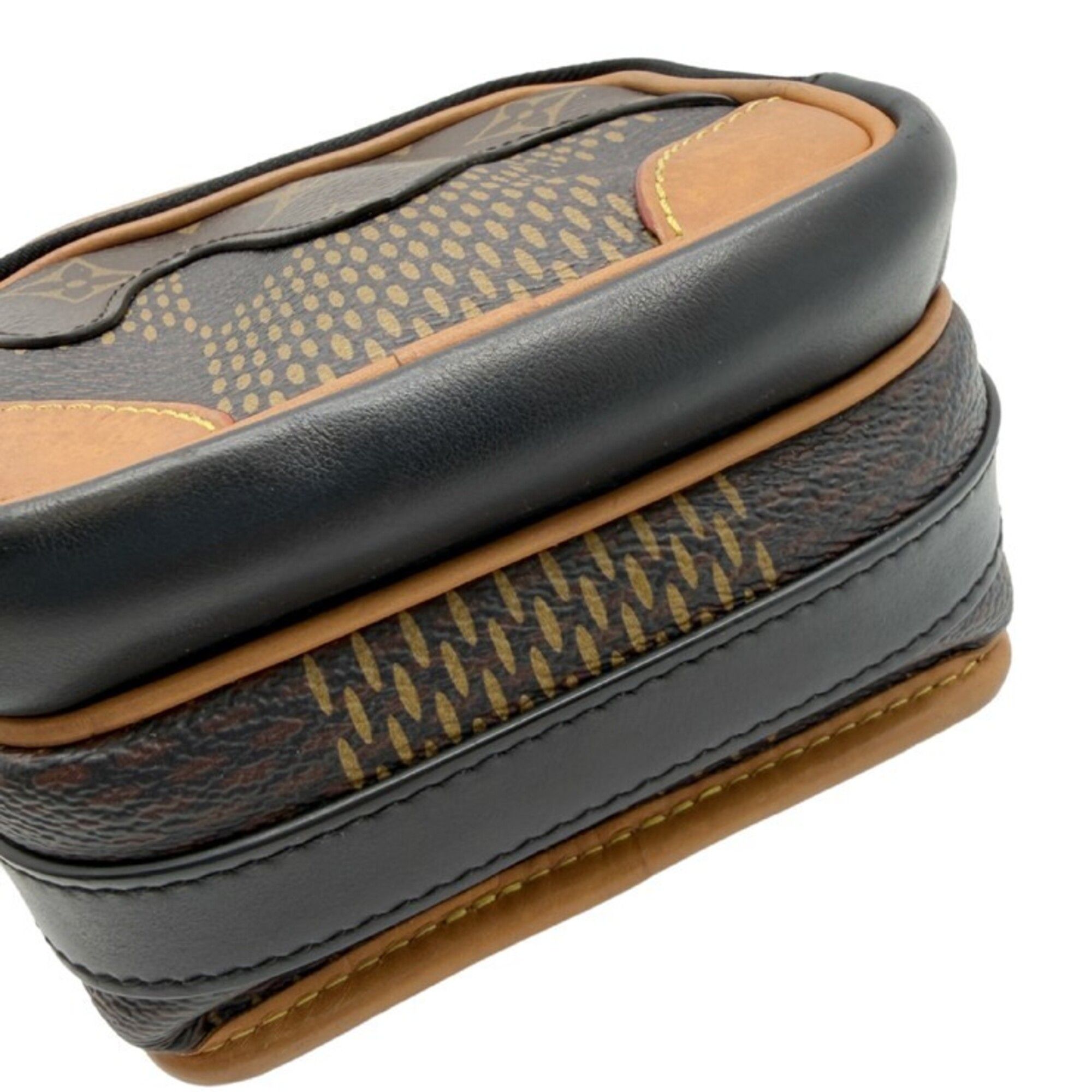 Messenger Bag Shoulder Bag (Pre-Owned) - Louis Vuitton - Modalova