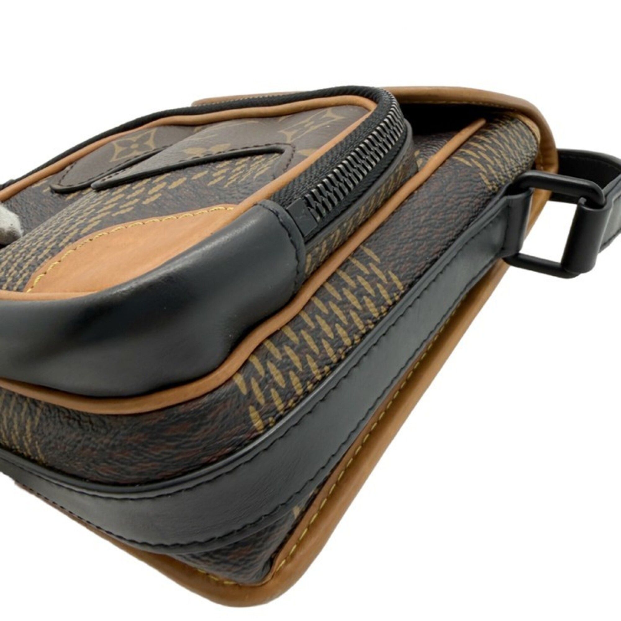 Messenger Bag Shoulder Bag (Pre-Owned) - Louis Vuitton - Modalova