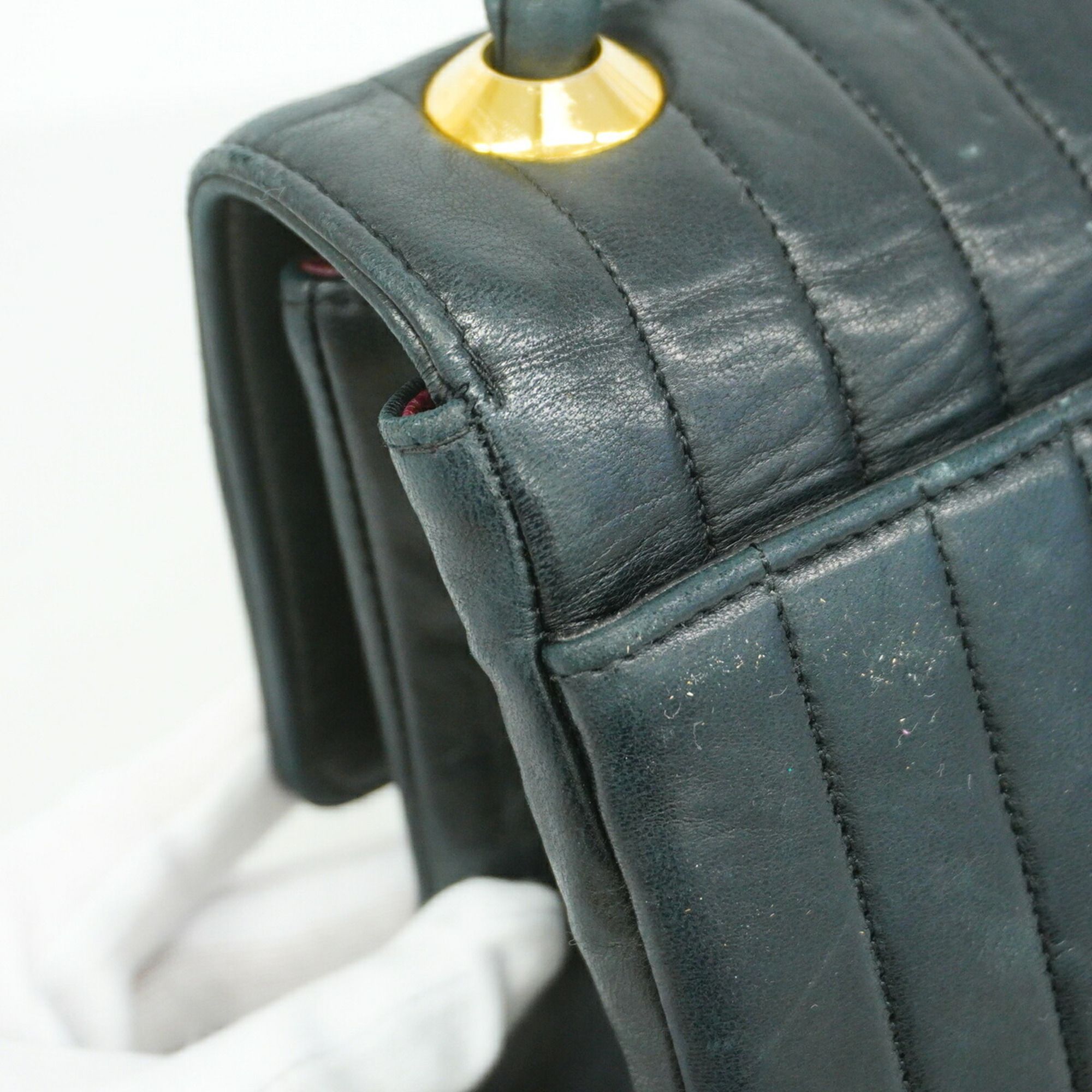 Leather Shoulder Bag (Pre-Owned) - Chanel - Modalova