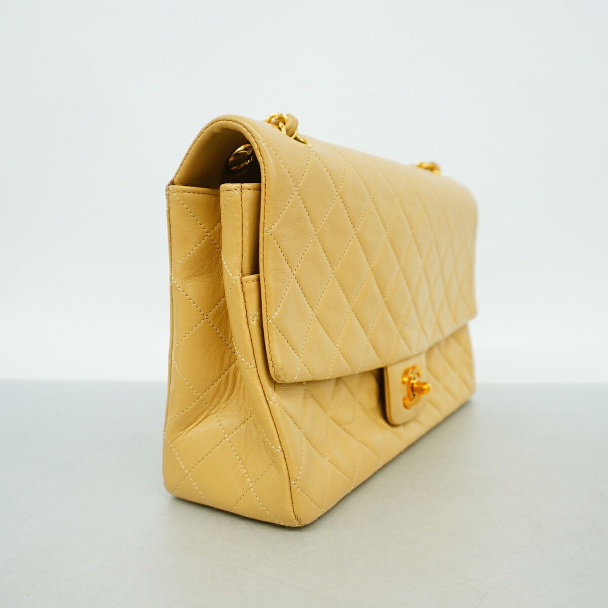 Leather Shoulder Bag (Pre-Owned) - Chanel - Modalova