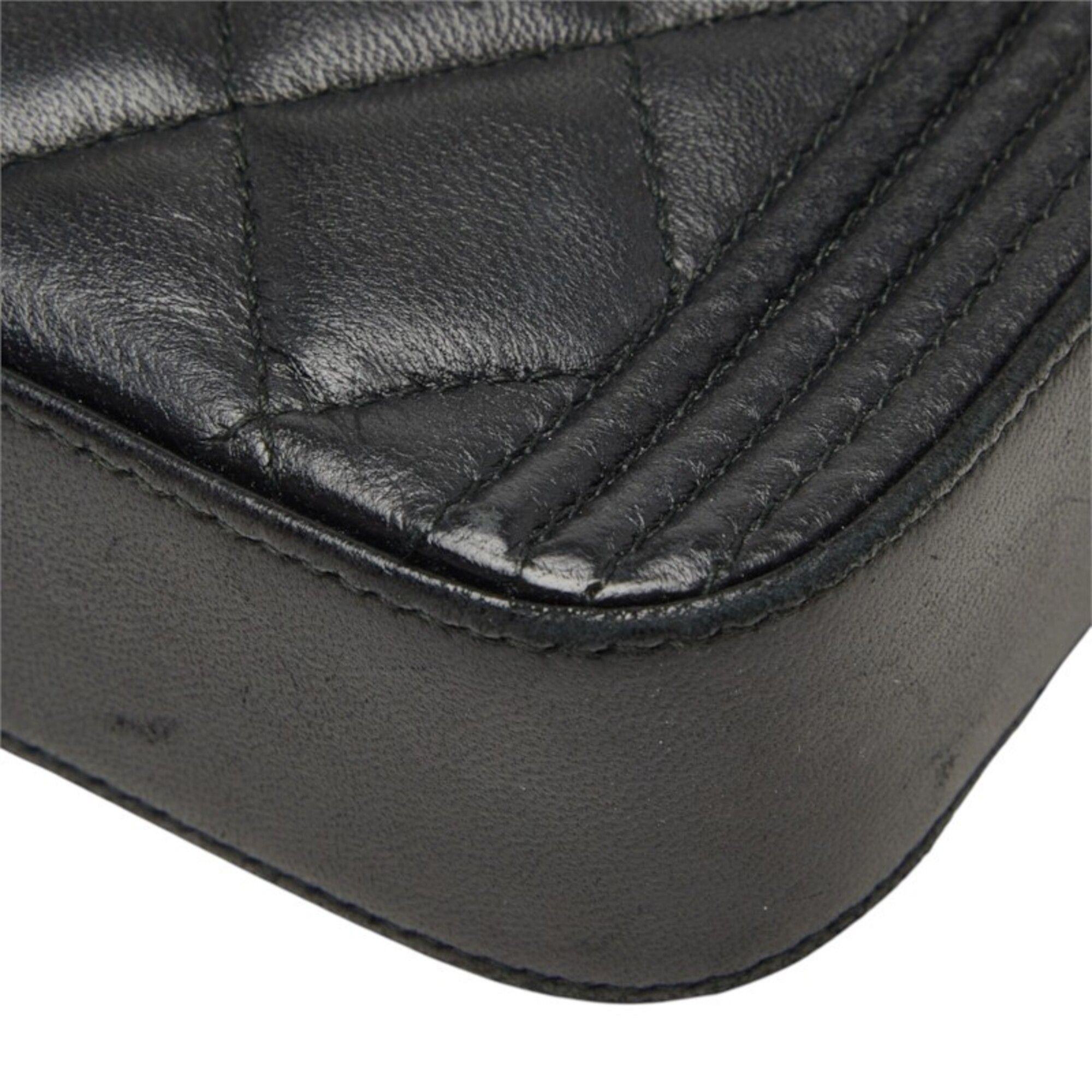 Leather Pochette Shoulder Bag (Pre-Owned) - Chanel - Modalova