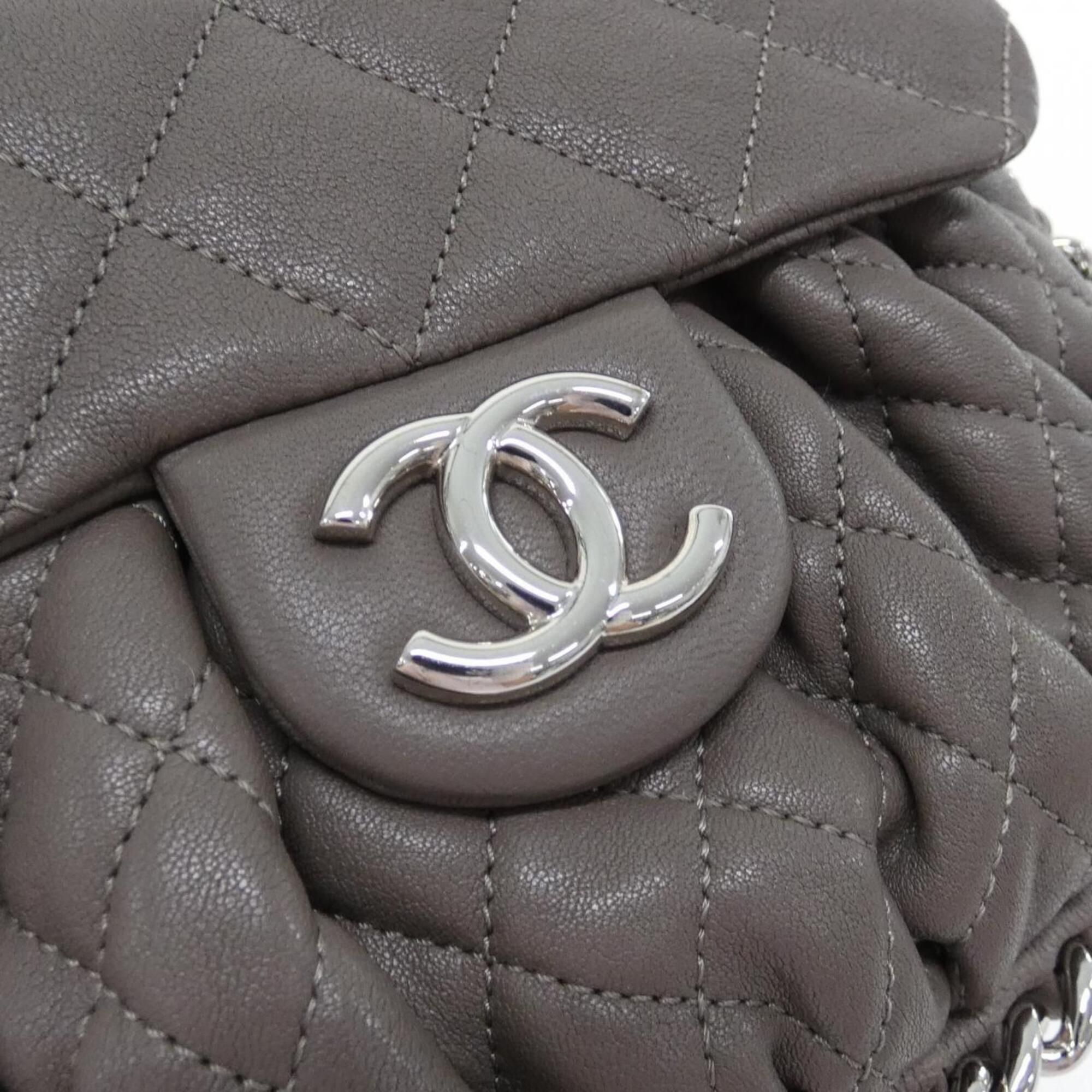 Leather Shoulder Bag (Pre-Owned) - Chanel - Modalova