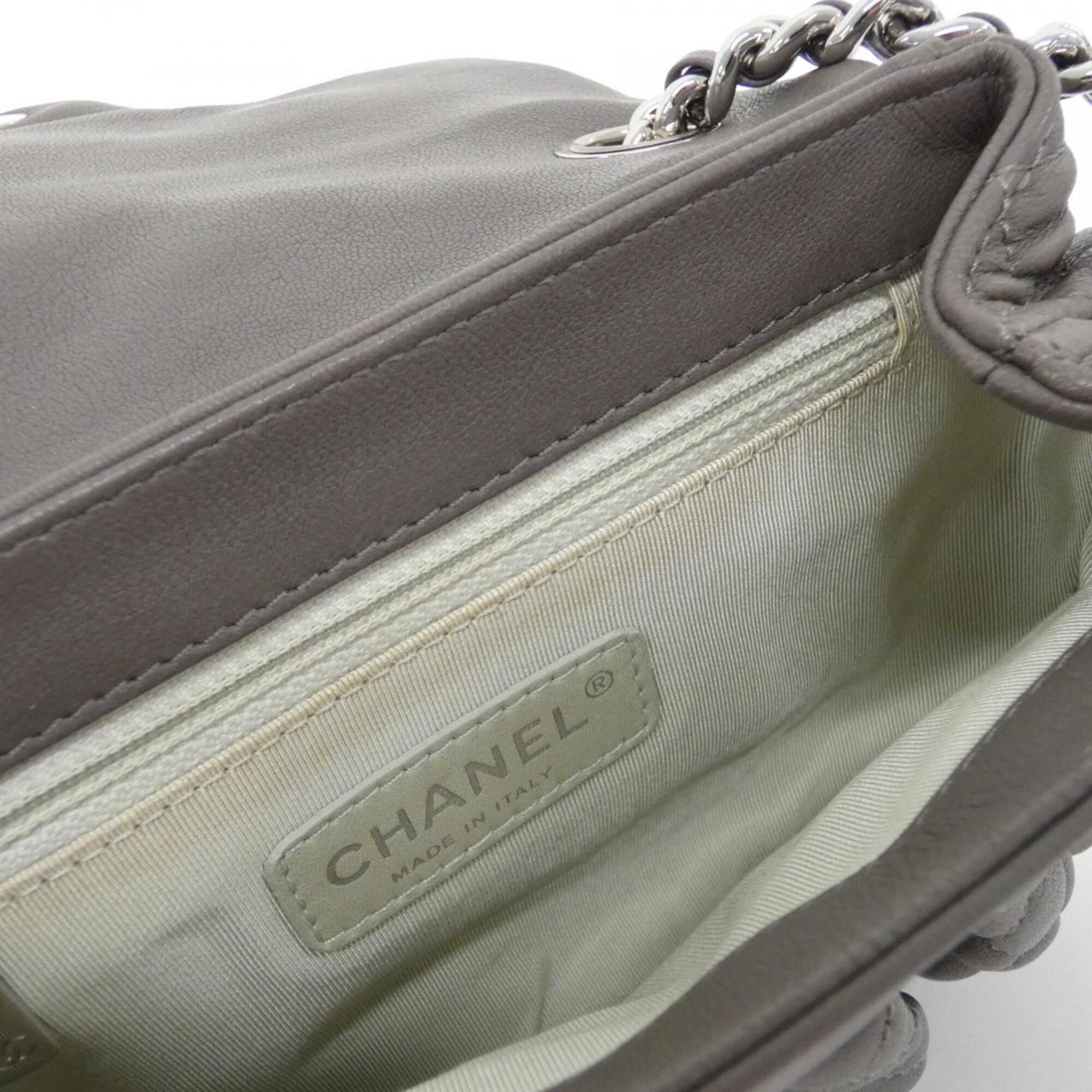 Leather Shoulder Bag (Pre-Owned) - Chanel - Modalova