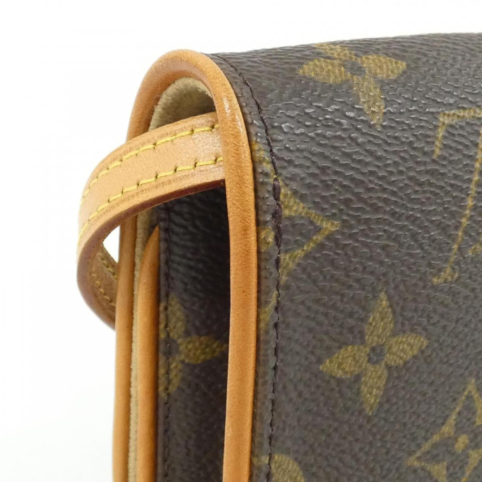 Coated Canvas Pochette Shoulder Bag (Pre-Owned) - Louis Vuitton - Modalova
