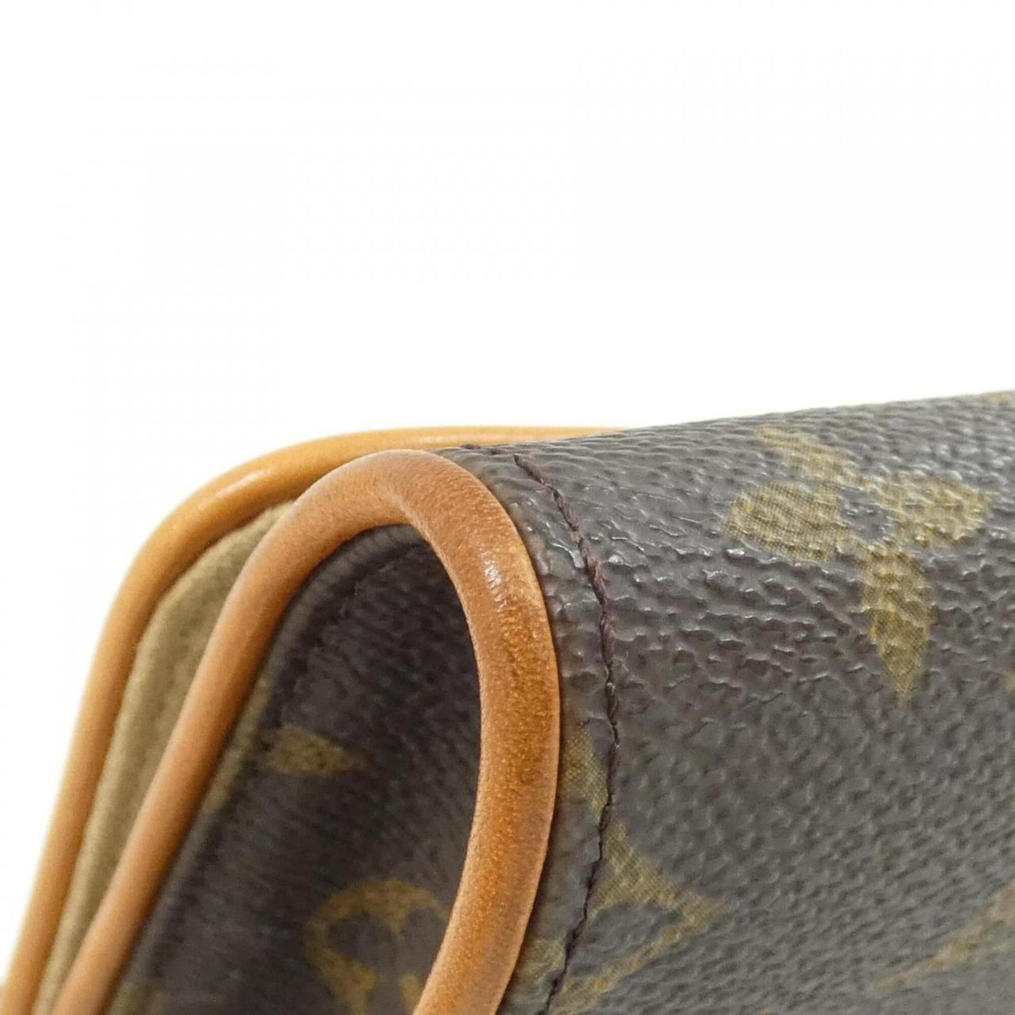 Coated Canvas Pochette Shoulder Bag (Pre-Owned) - Louis Vuitton - Modalova