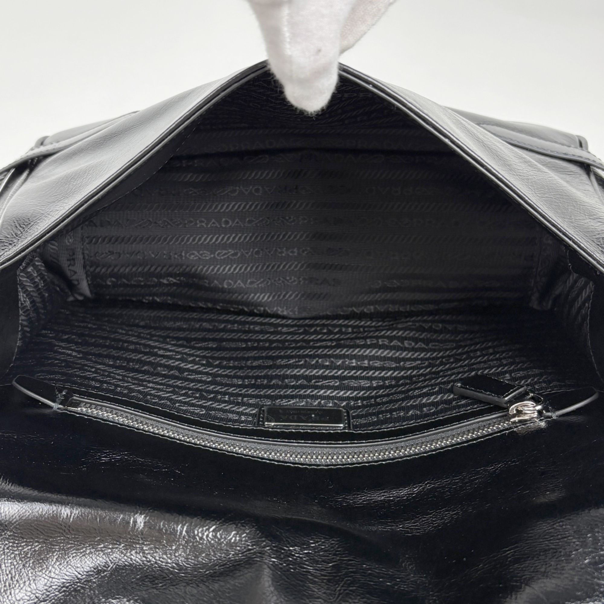 Leather Shoulder Bag (Pre-Owned) - Prada - Modalova