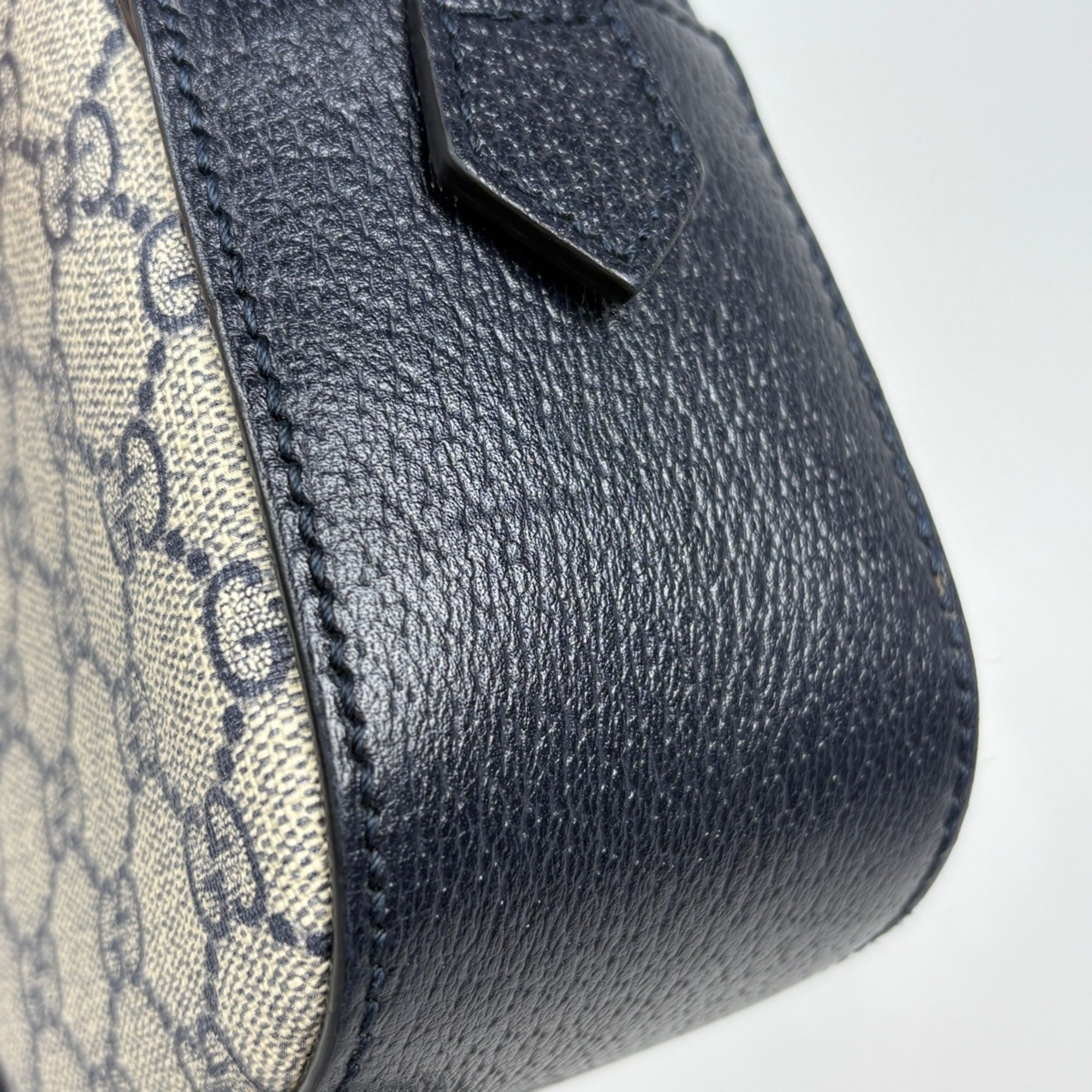 Sherry Line Gg Supreme Leather Shoulder Bag (Pre-Owned) - Gucci - Modalova