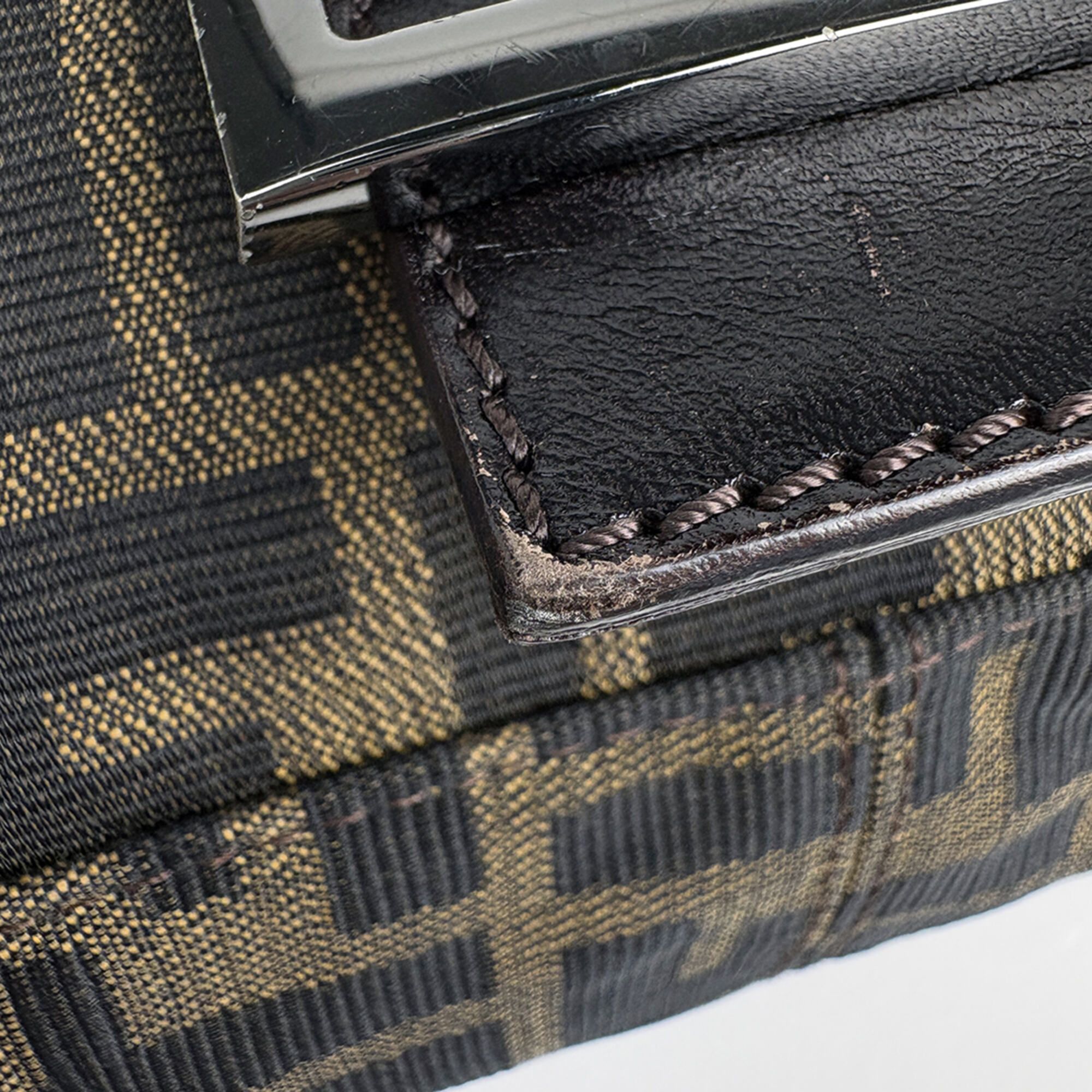 Zucca Canvas Leather Shoulder Bag (Pre-Owned) - Fendi - Modalova