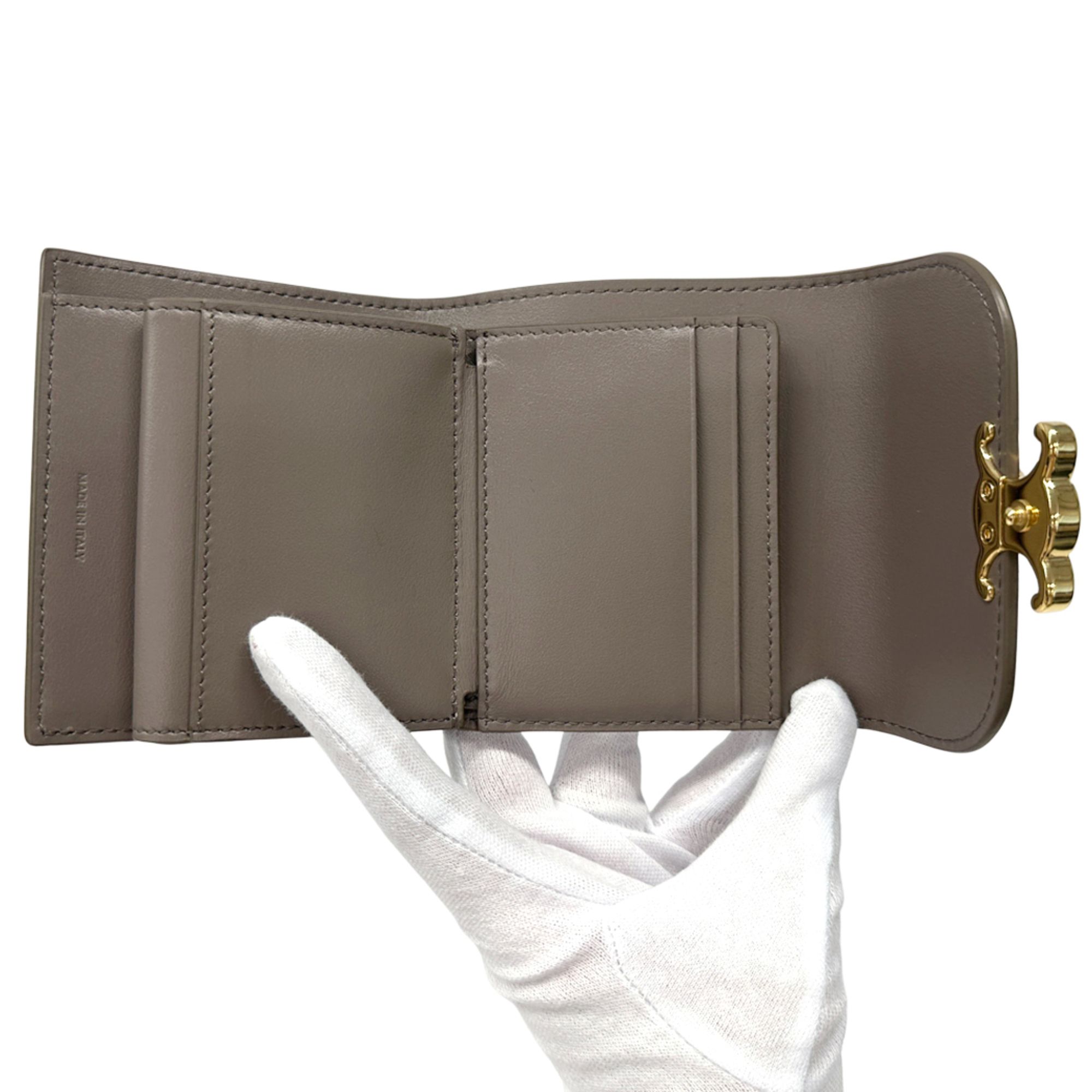 Leather Wallet (Bi-Fold) (Pre-Owned) - Celine - Modalova