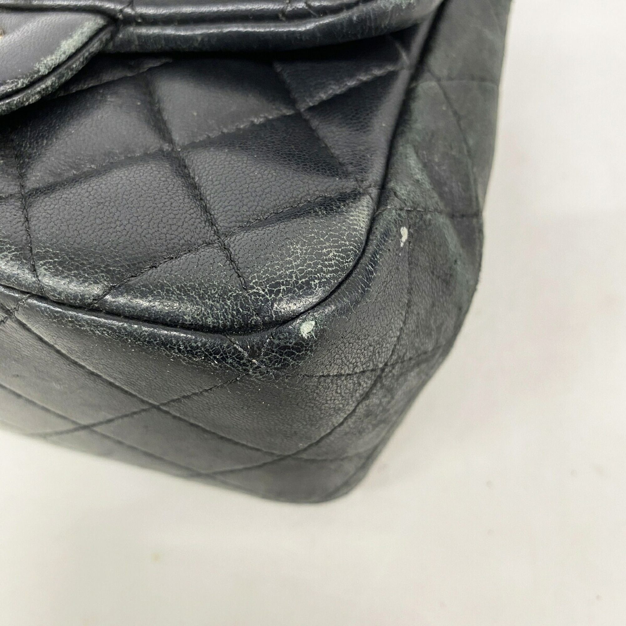 Leather Shoulder Bag (Pre-Owned) - Chanel - Modalova
