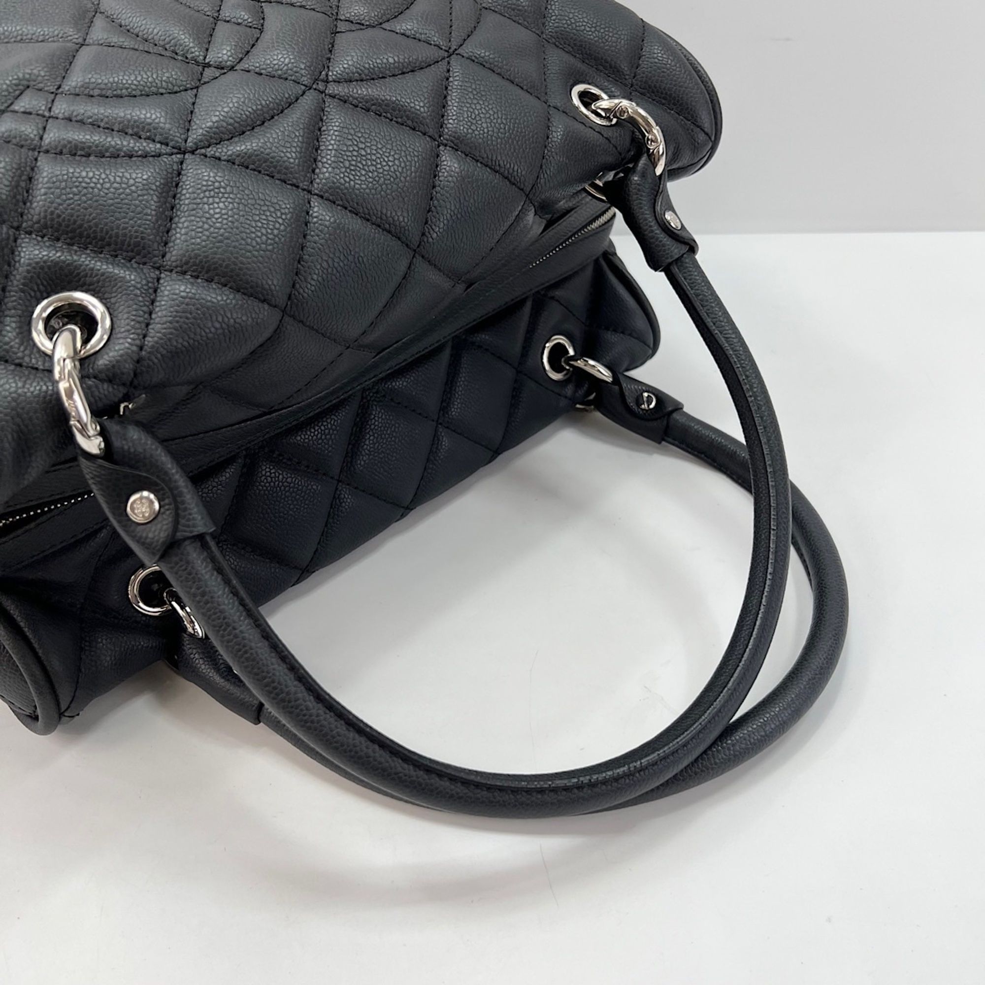 Matelasse Handbag (Pre-Owned) - Chanel - Modalova
