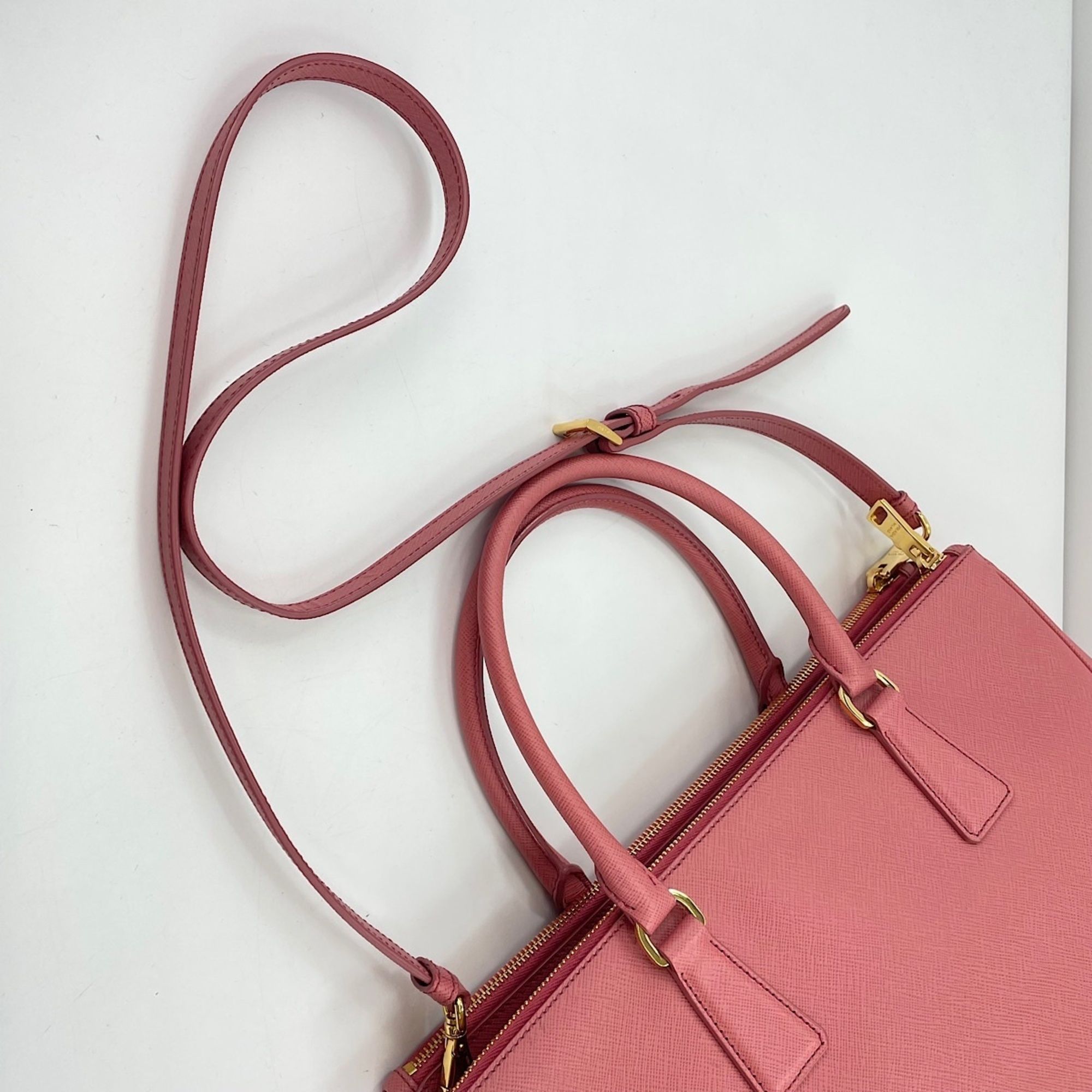 Handbag Shoulder Bag (Pre-Owned) - Prada - Modalova