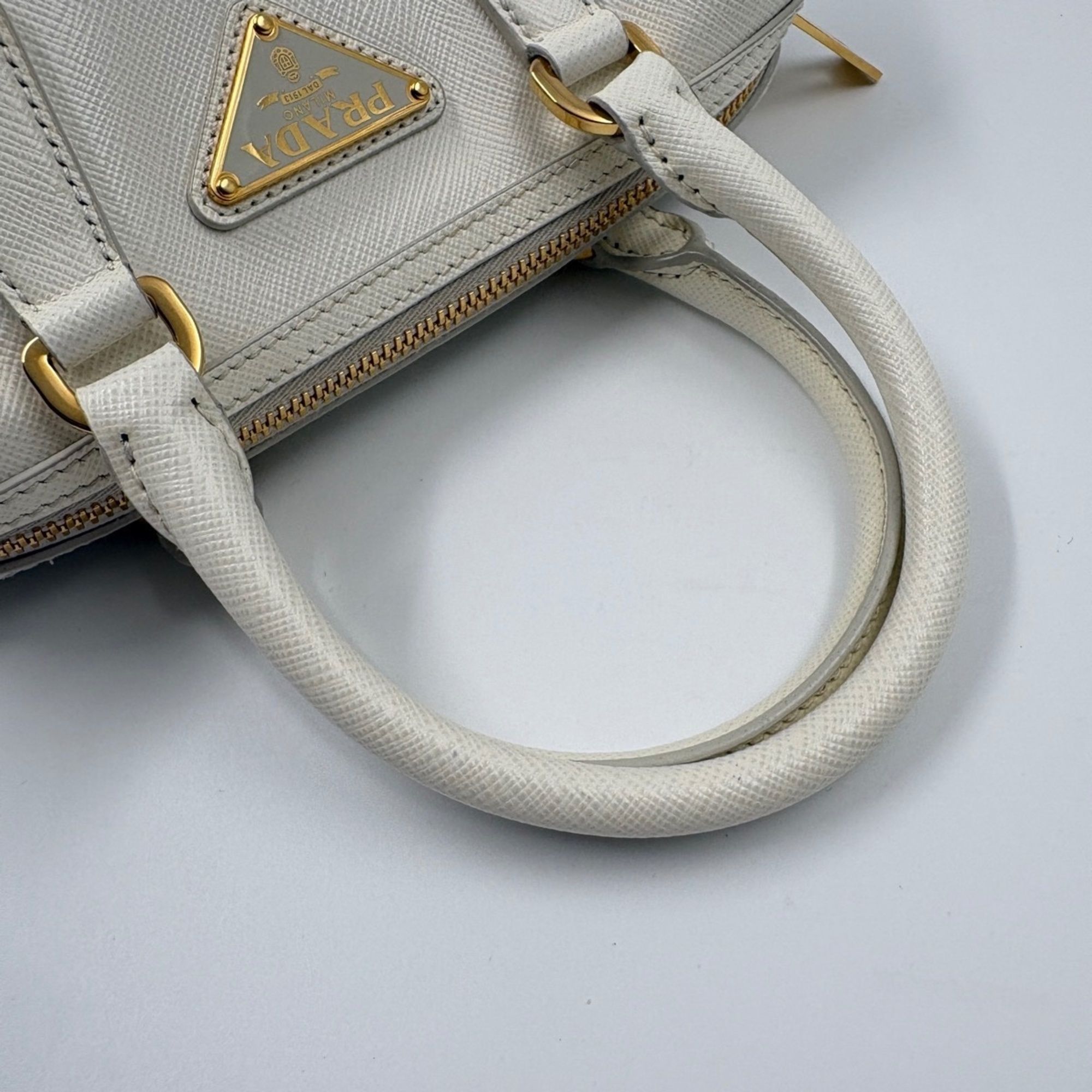 Prada White Handbag (Pre-Owned) - Prada - Modalova