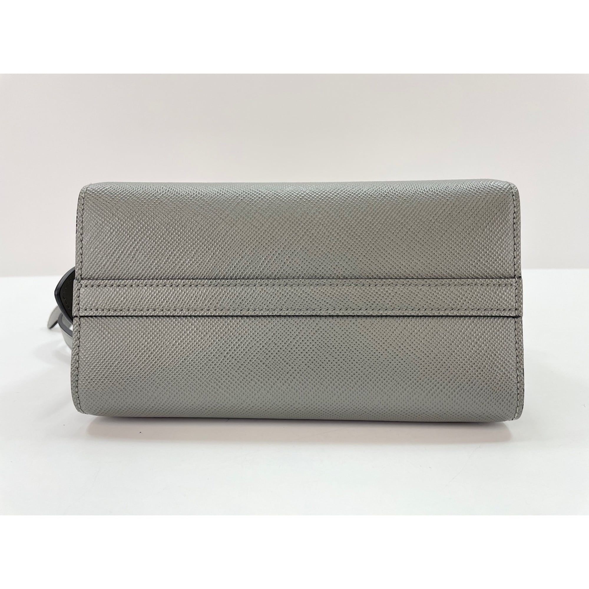 Prada Gray Shoulder Bag (Pre-Owned) - Prada - Modalova