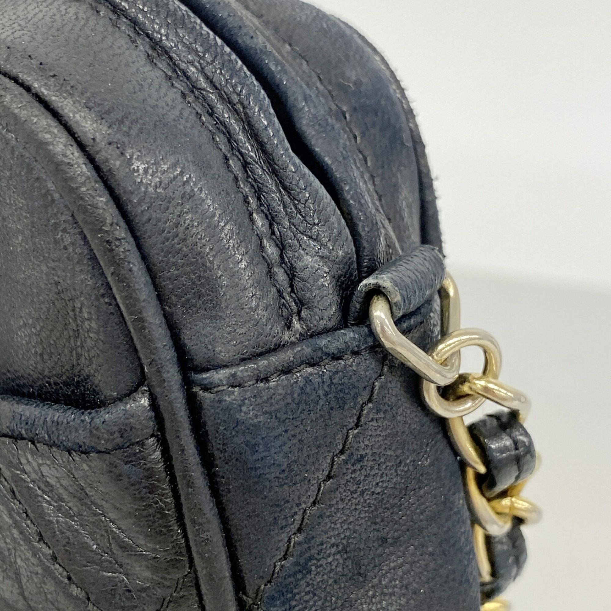 Leather Shoulder Bag (Pre-Owned) - Chanel - Modalova