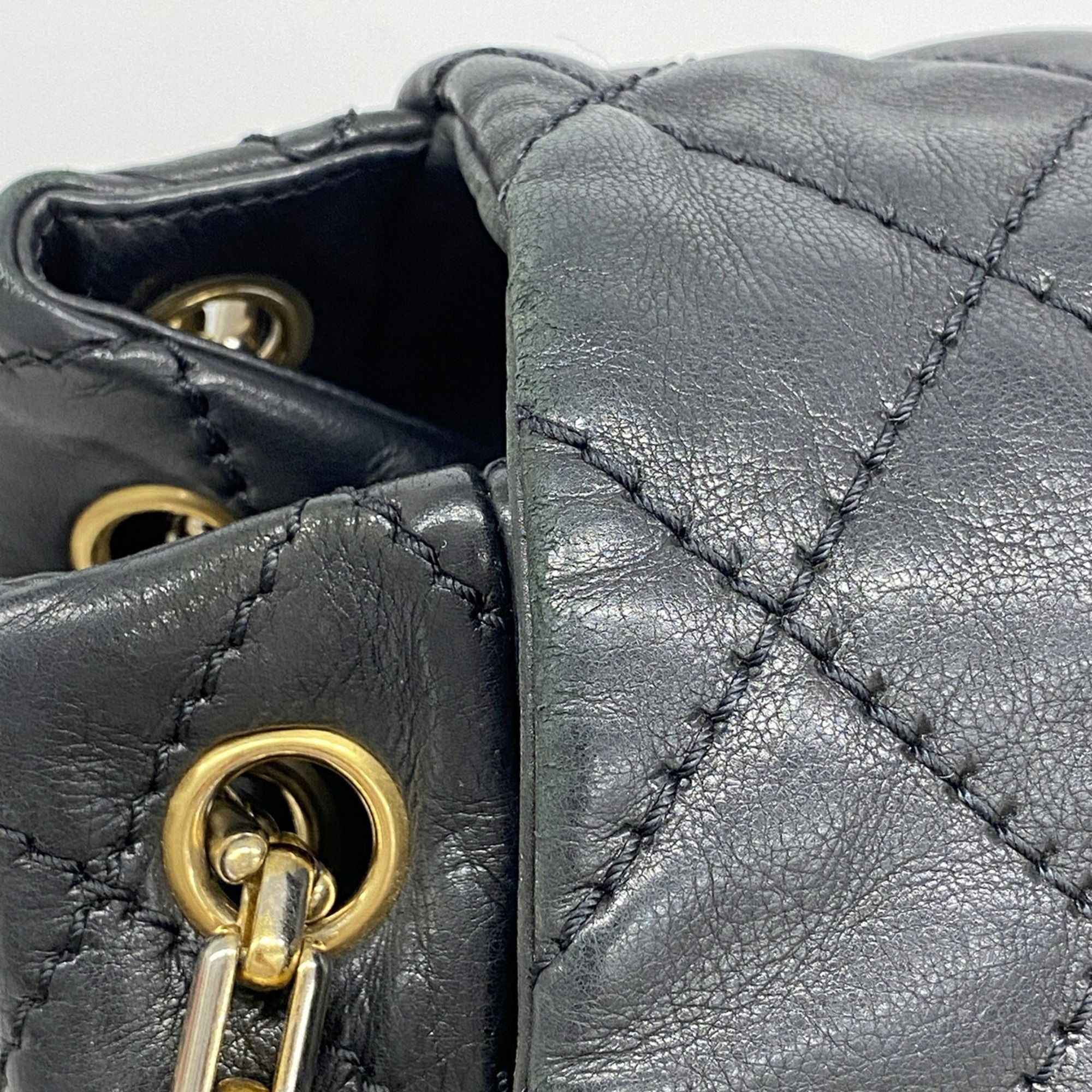 Leather Shoulder Bag (Pre-Owned) - Chanel - Modalova