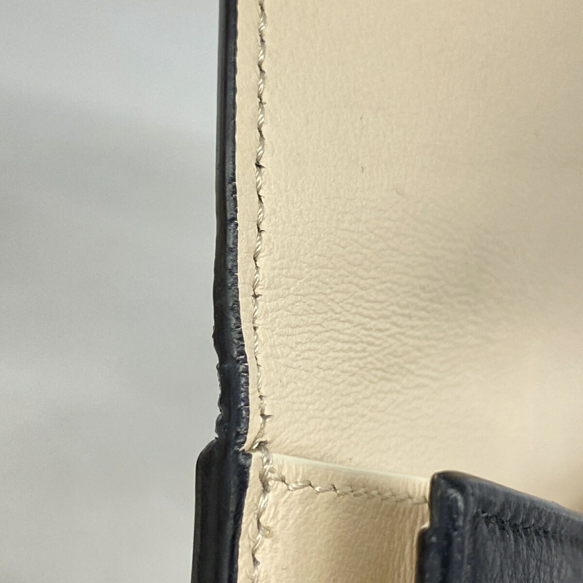 Leather Wallet (Tri-Fold) (Pre-Owned) - Fendi - Modalova