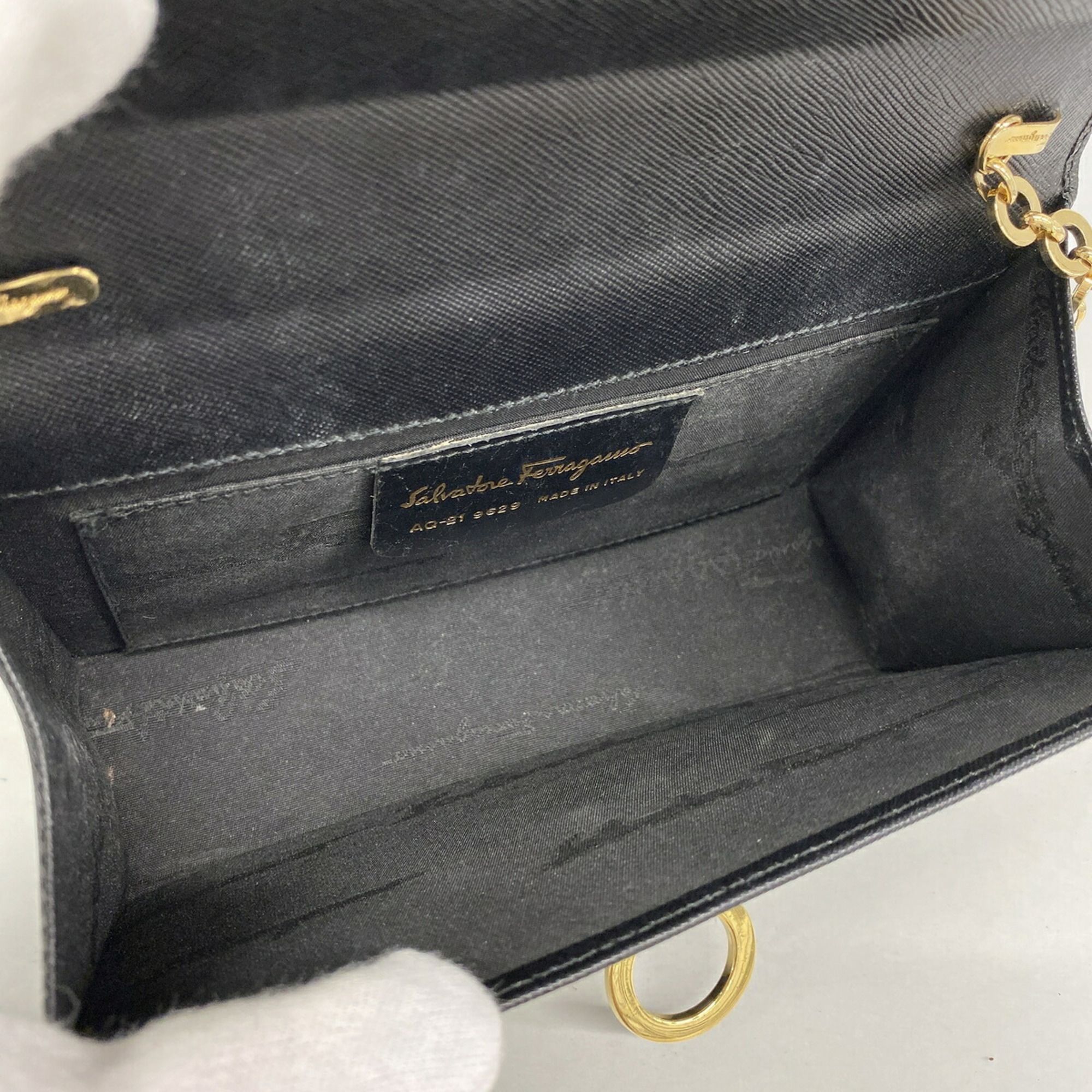 Leather Shoulder Bag (Pre-Owned) - Salvatore Ferragamo - Modalova
