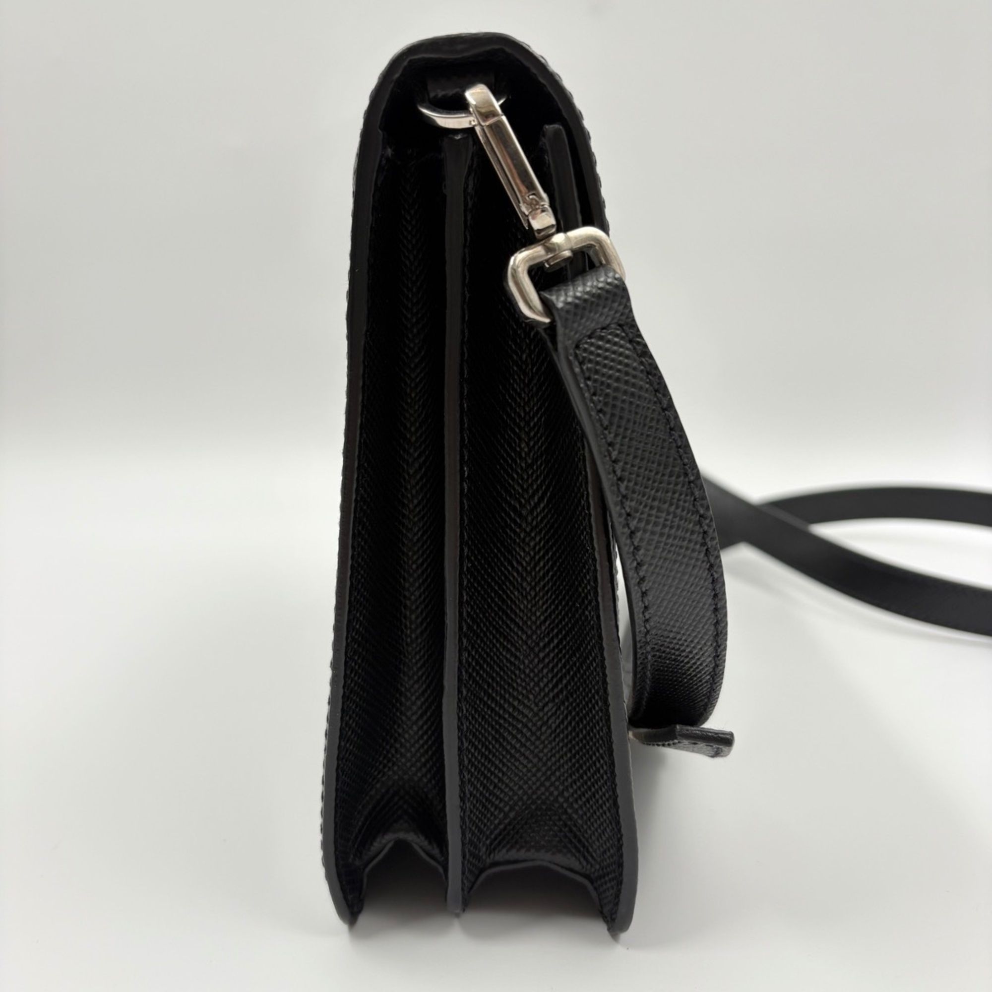 Shoulder Bag (Pre-Owned) - Prada - Modalova