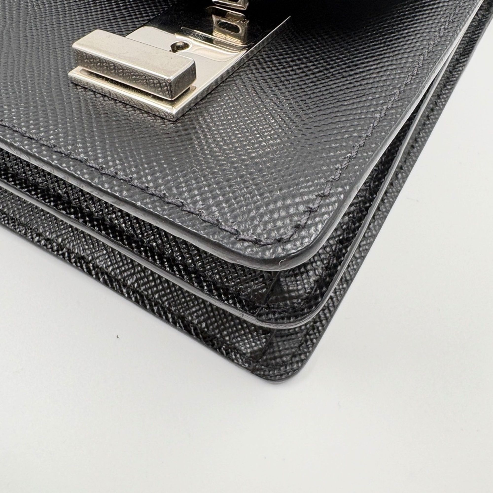 Shoulder Bag (Pre-Owned) - Prada - Modalova