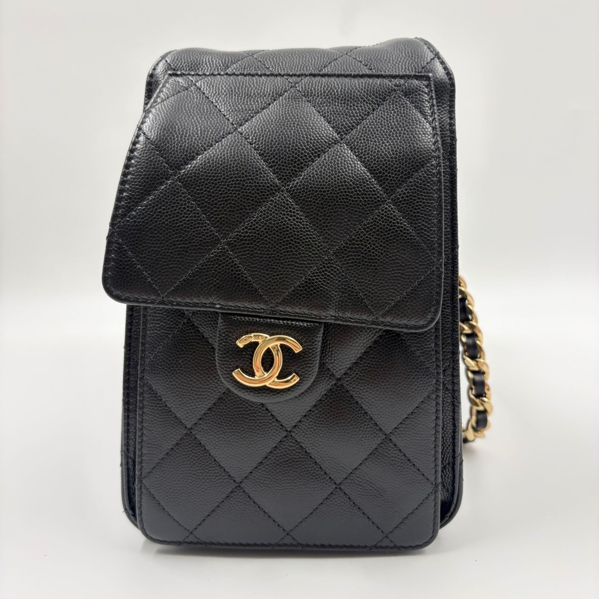Chanel Black Handbag (Pre-Owned) - Chanel - Modalova