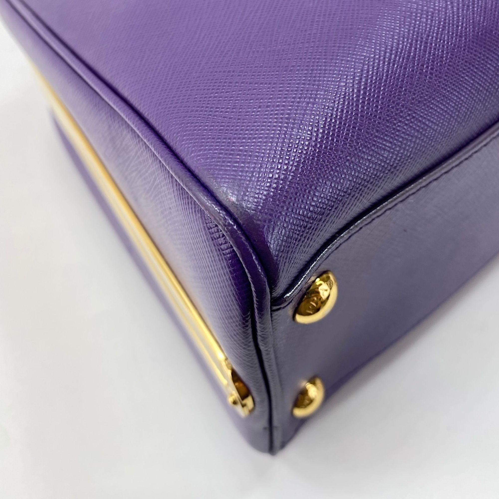 Prada Purple Handbag (Pre-Owned) - Prada - Modalova