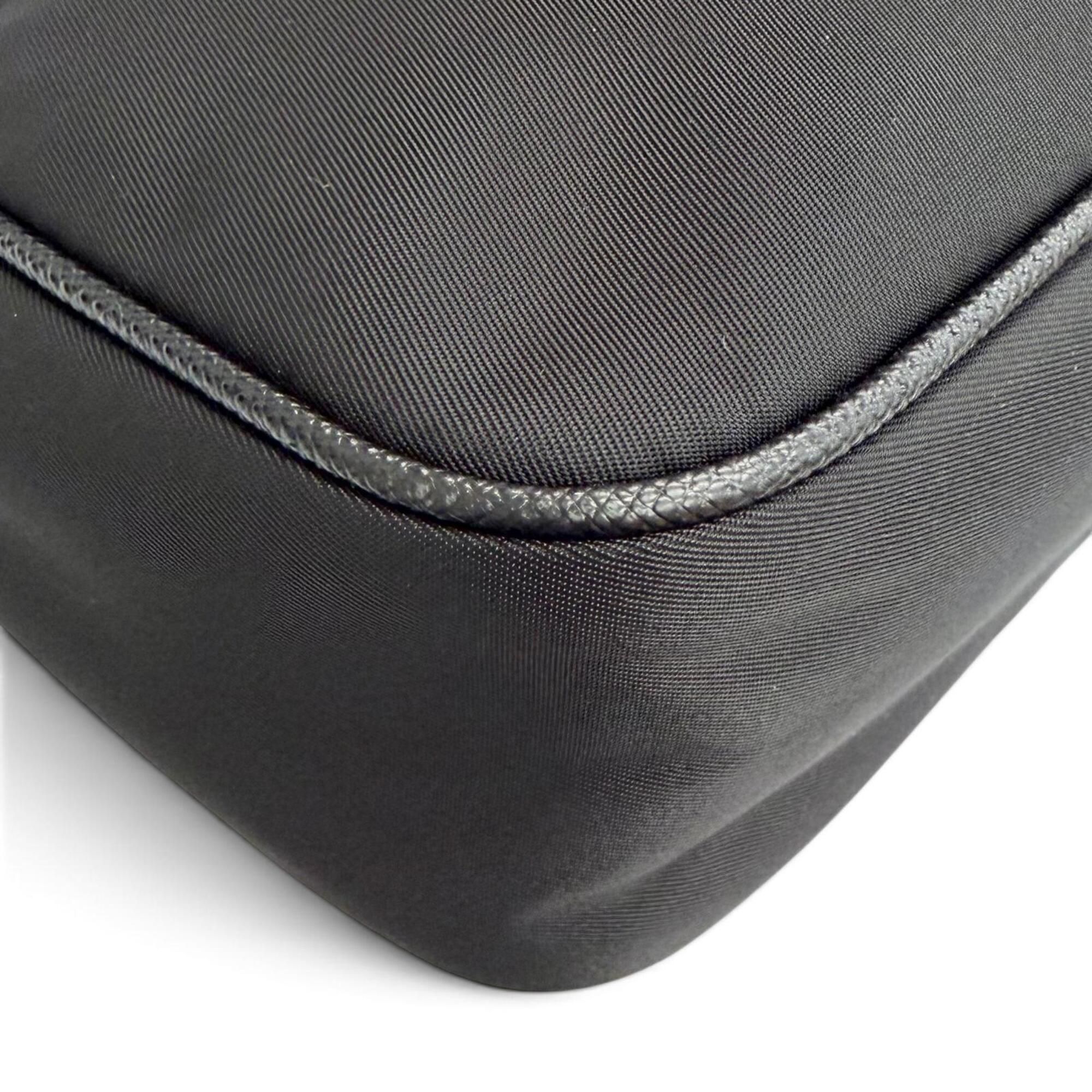 Nylon Pouch Shoulder Bag (Pre-Owned) - Prada - Modalova