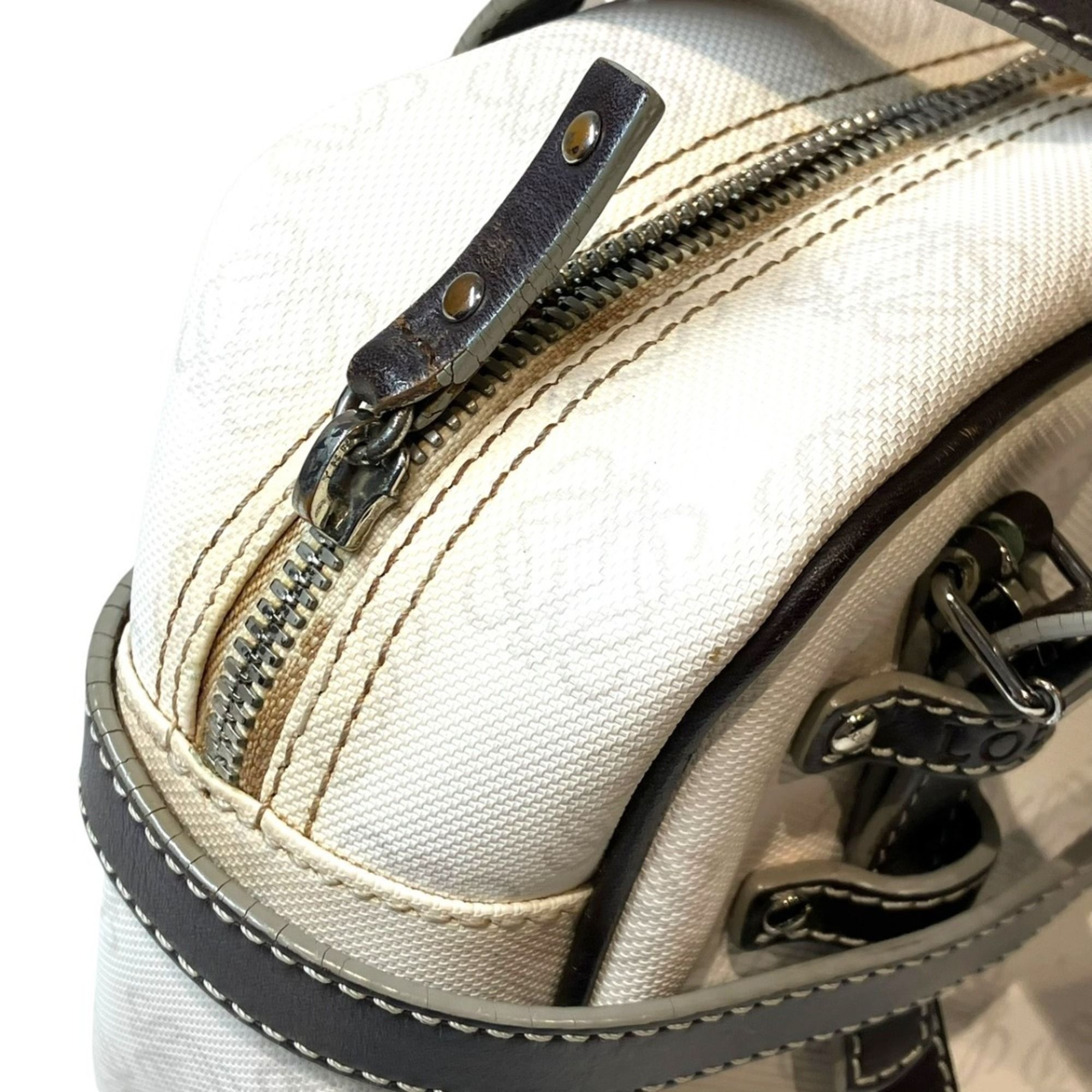 Pvc Leather Handbag (Pre-Owned) - Loewe - Modalova