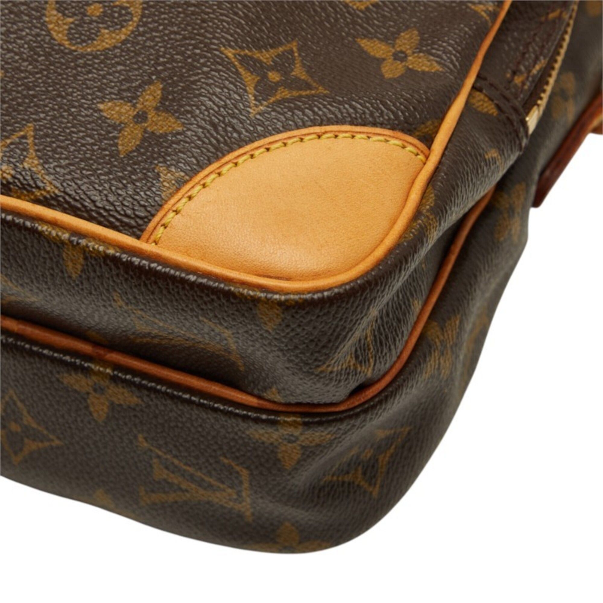Pvc Leather Shoulder Bag (Pre-Owned) - Louis Vuitton - Modalova