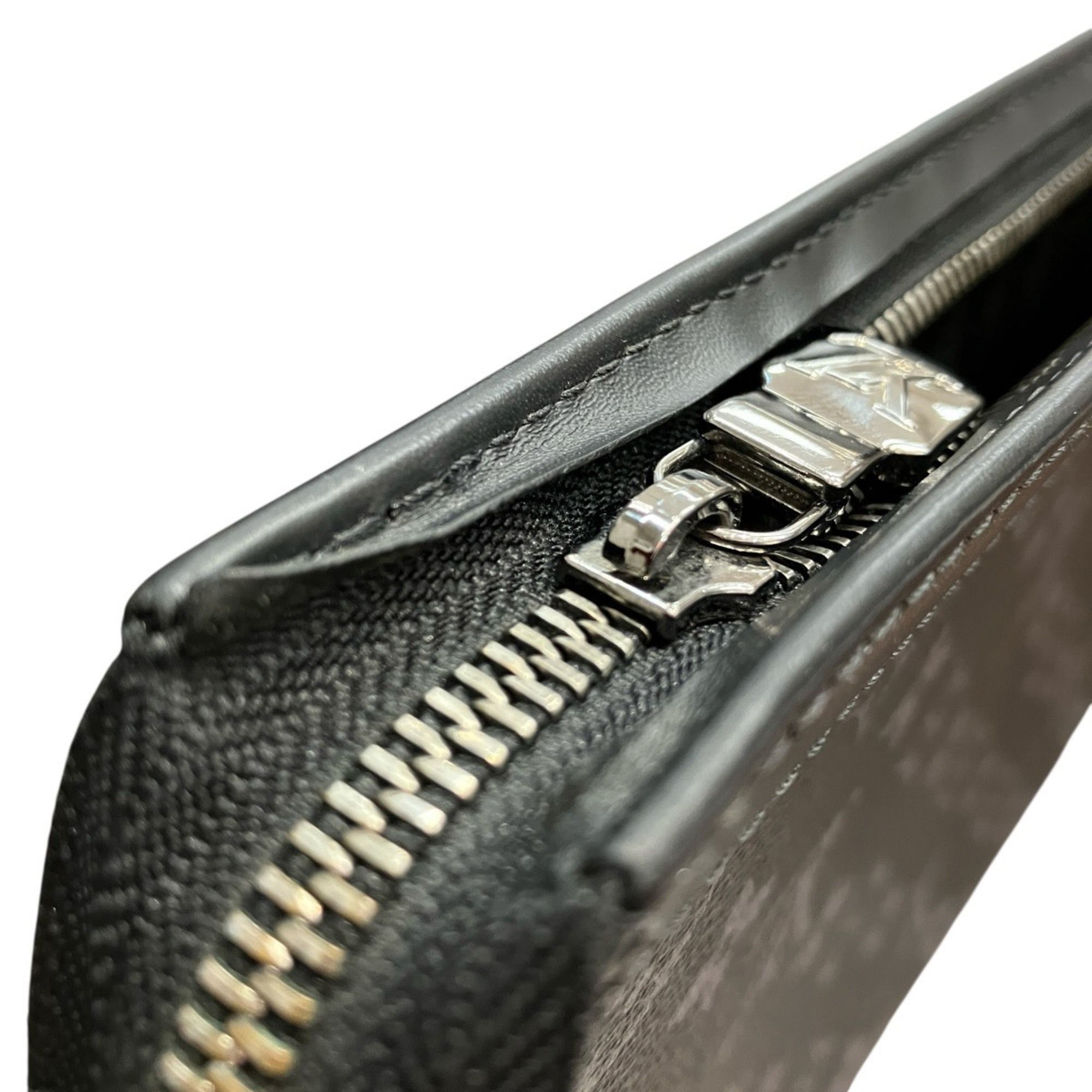 Clutch Bag Pouch (Pre-Owned) - Louis Vuitton - Modalova