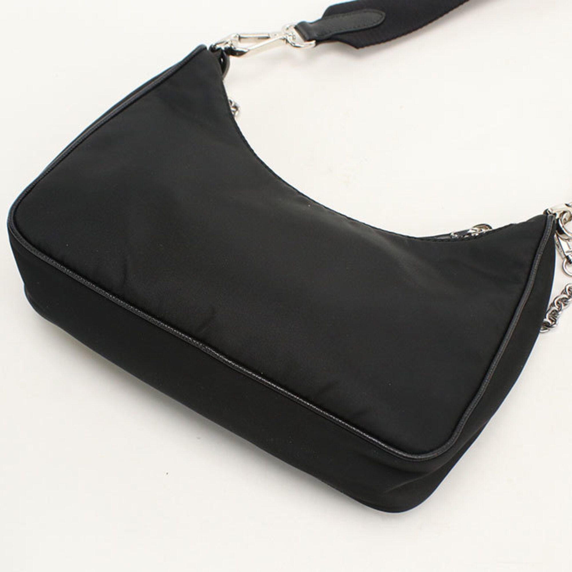 Nylon Pouch Shoulder Bag (Pre-Owned) - Prada - Modalova