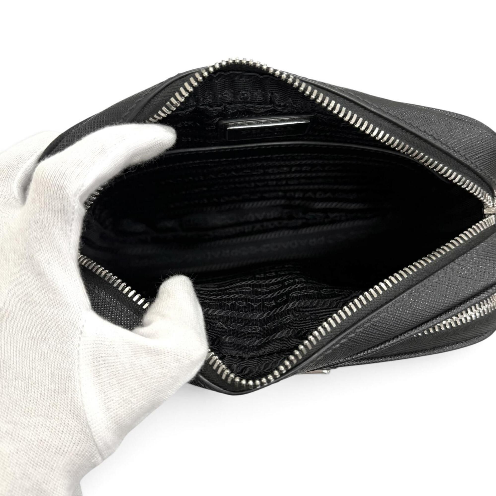 Leather Pouch Shoulder Bag (Pre-Owned) - Prada - Modalova