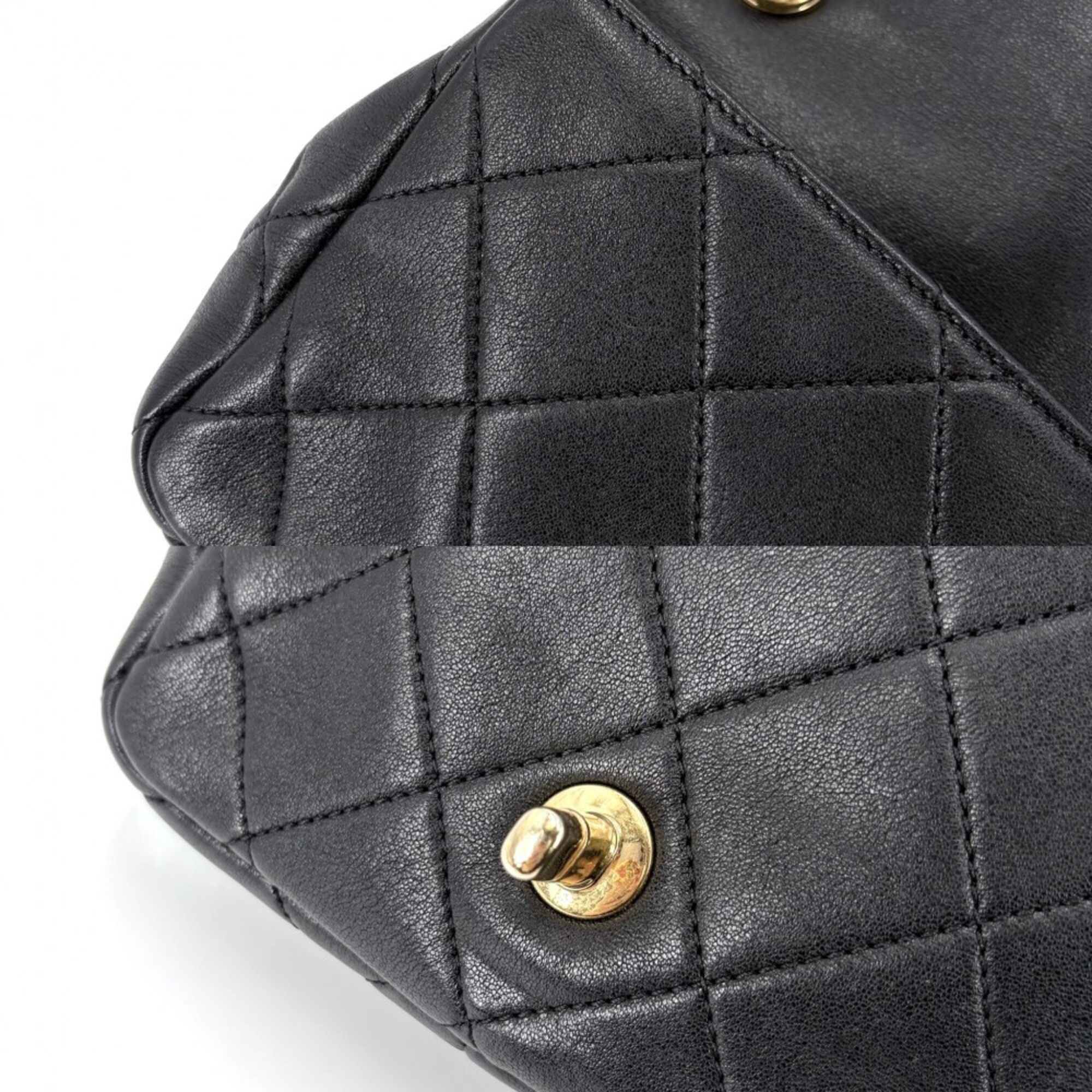 Leather Shoulder Bag (Pre-Owned) - Chanel - Modalova