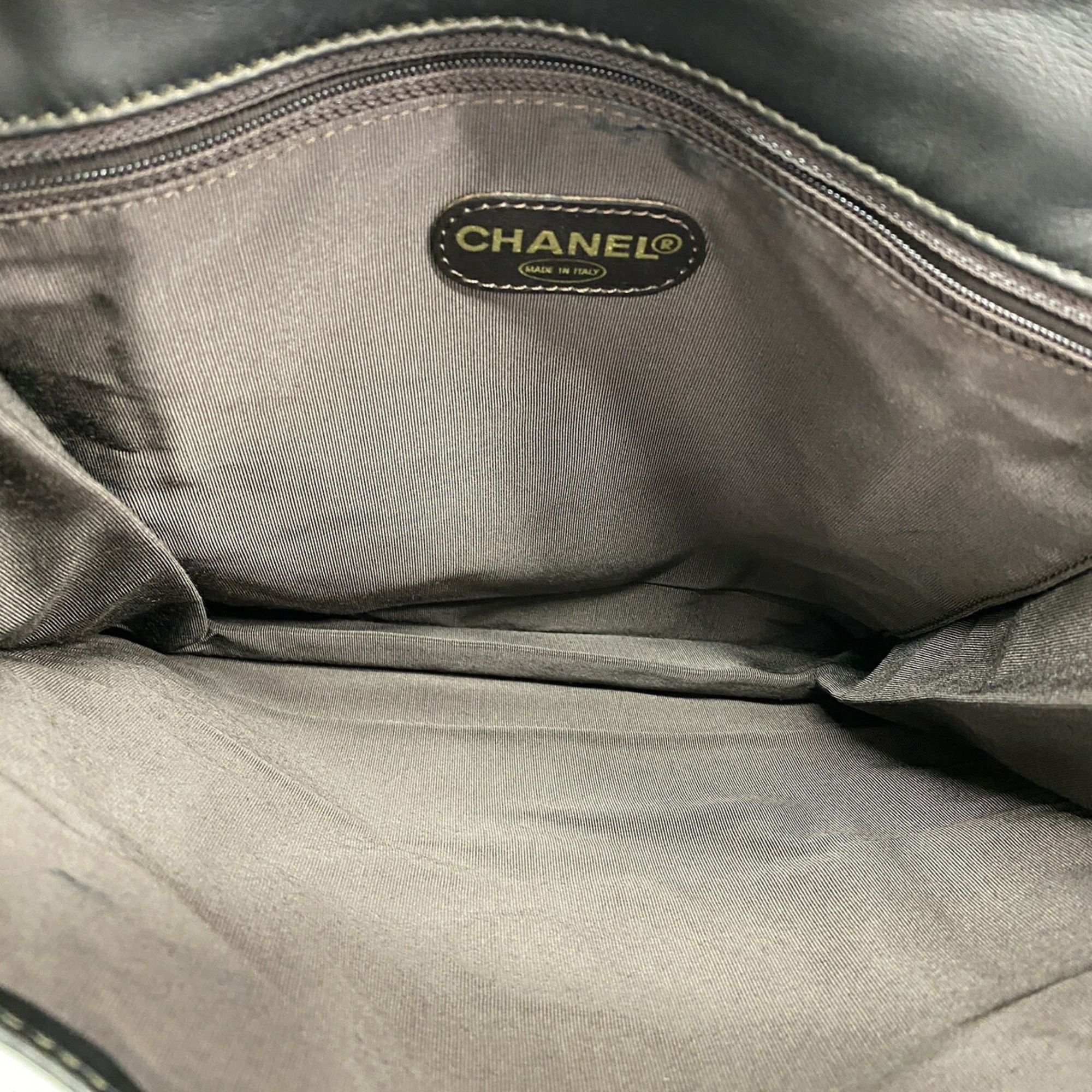 Leather Shoulder Bag (Pre-Owned) - Chanel - Modalova