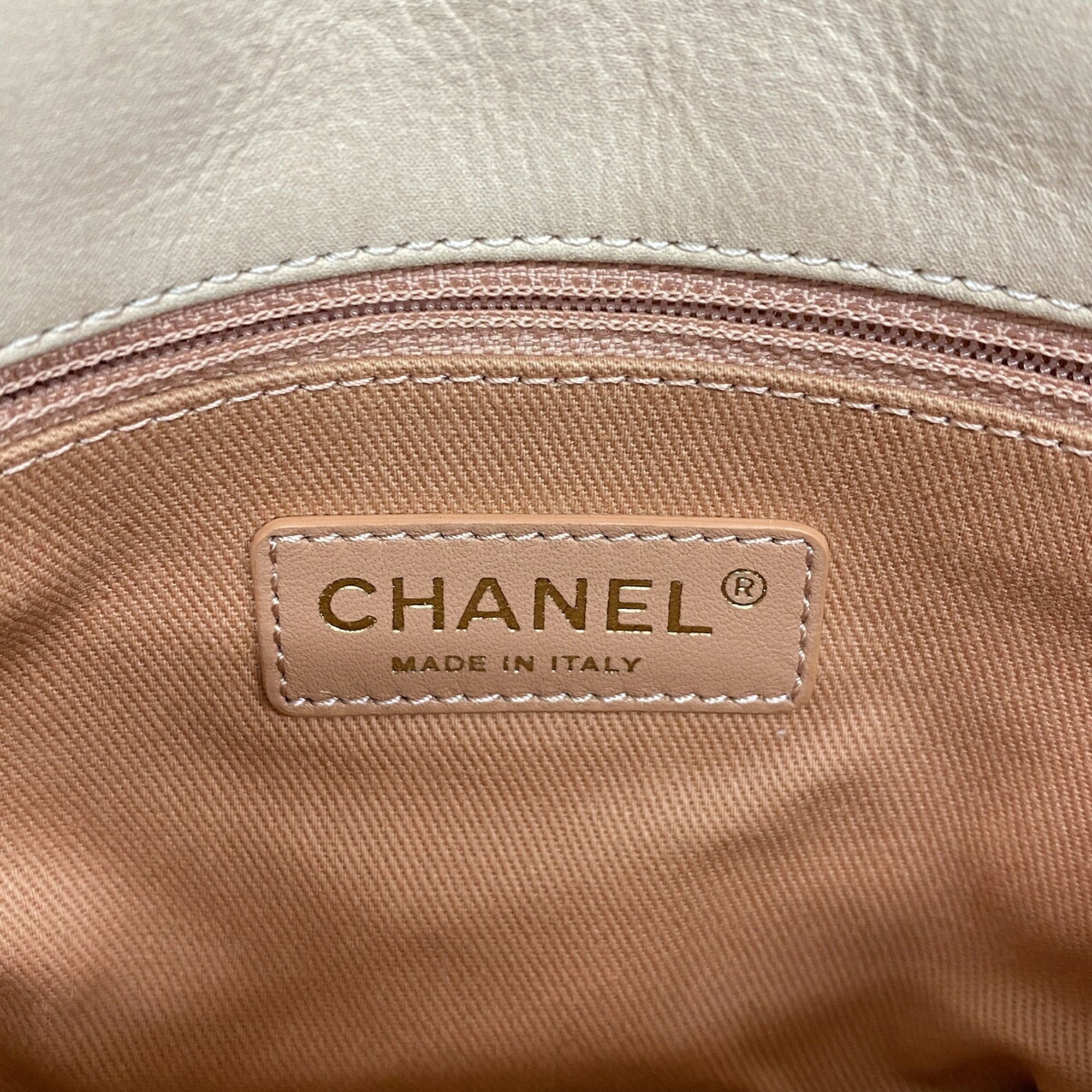 Leather Shoulder Bag (Pre-Owned) - Chanel - Modalova