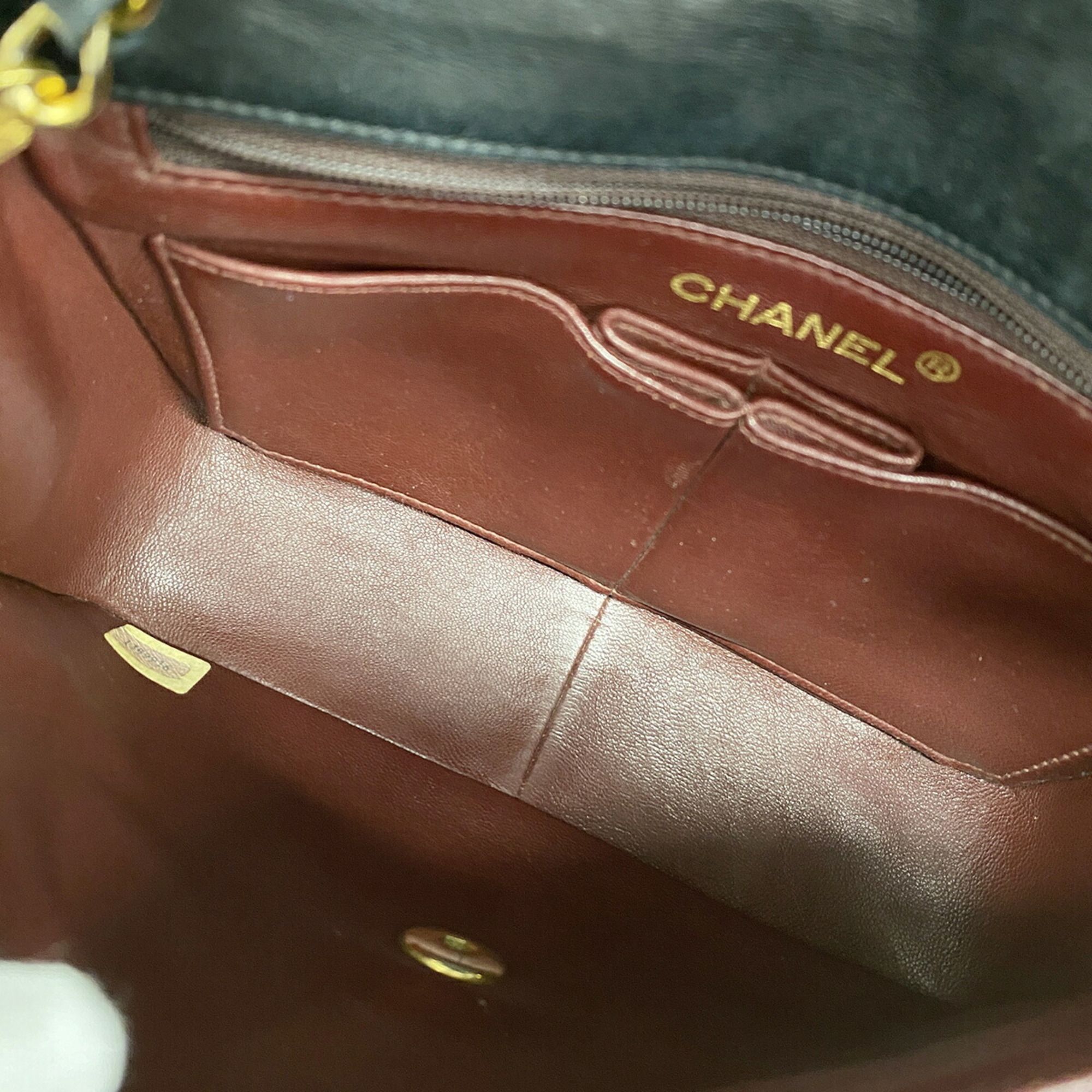 Leather Shoulder Bag (Pre-Owned) - Chanel - Modalova