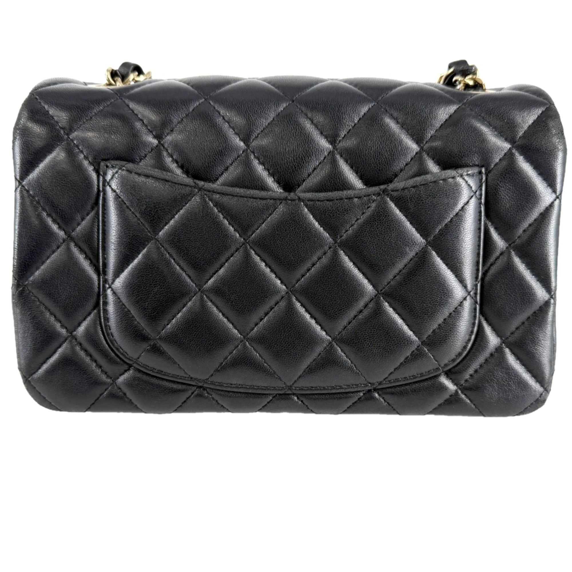 Leather Shoulder Bag (Pre-Owned) - Chanel - Modalova