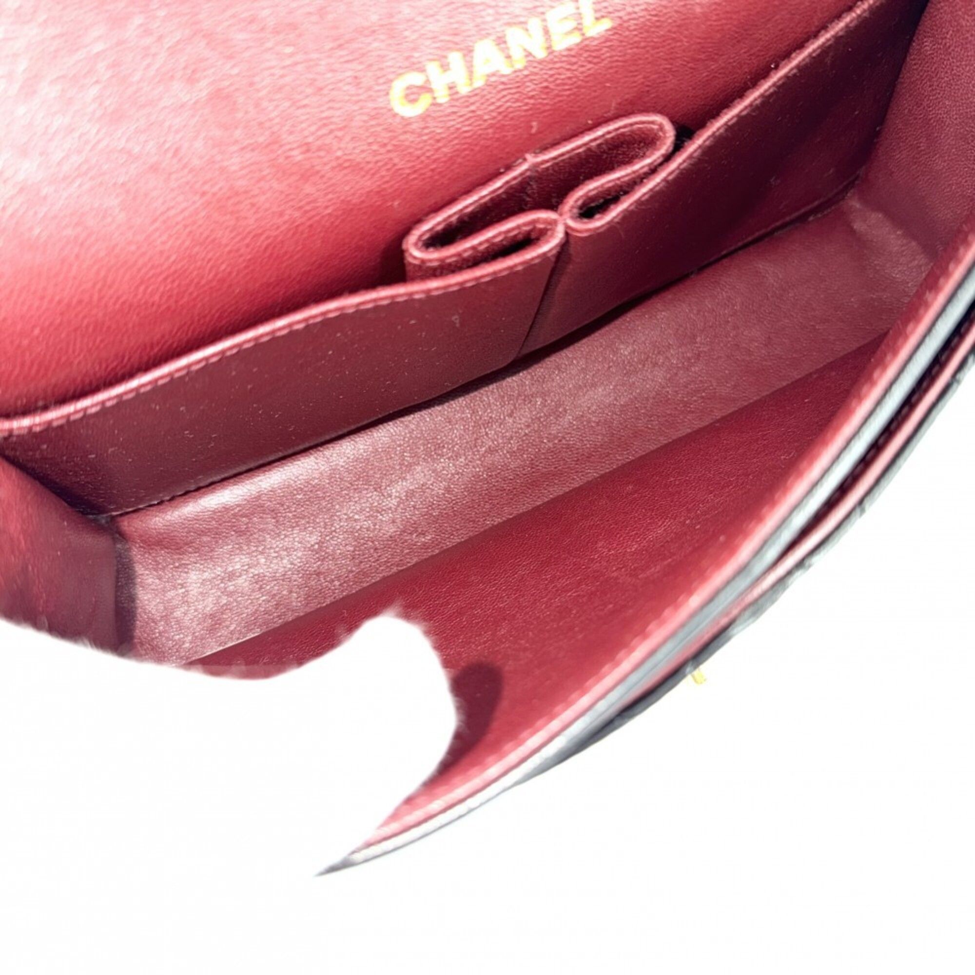 Leather Shoulder Bag (Pre-Owned) - Chanel - Modalova