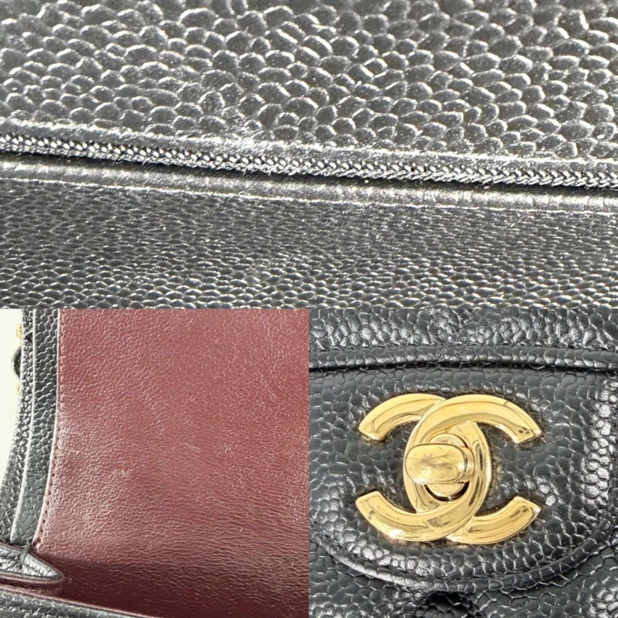 Grained Calfskin Shoulder Bag (Pre-Owned) - Chanel - Modalova