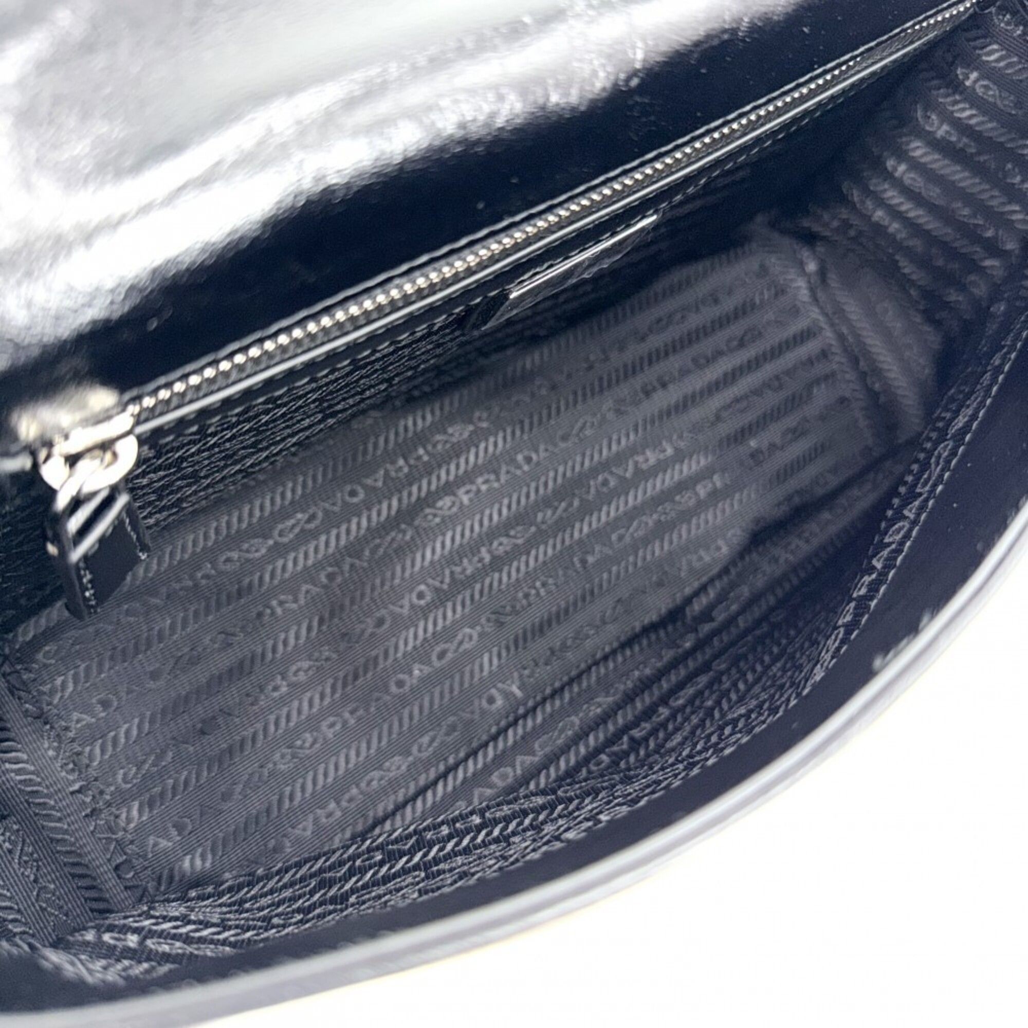 Leather Shoulder Bag (Pre-Owned) - Prada - Modalova
