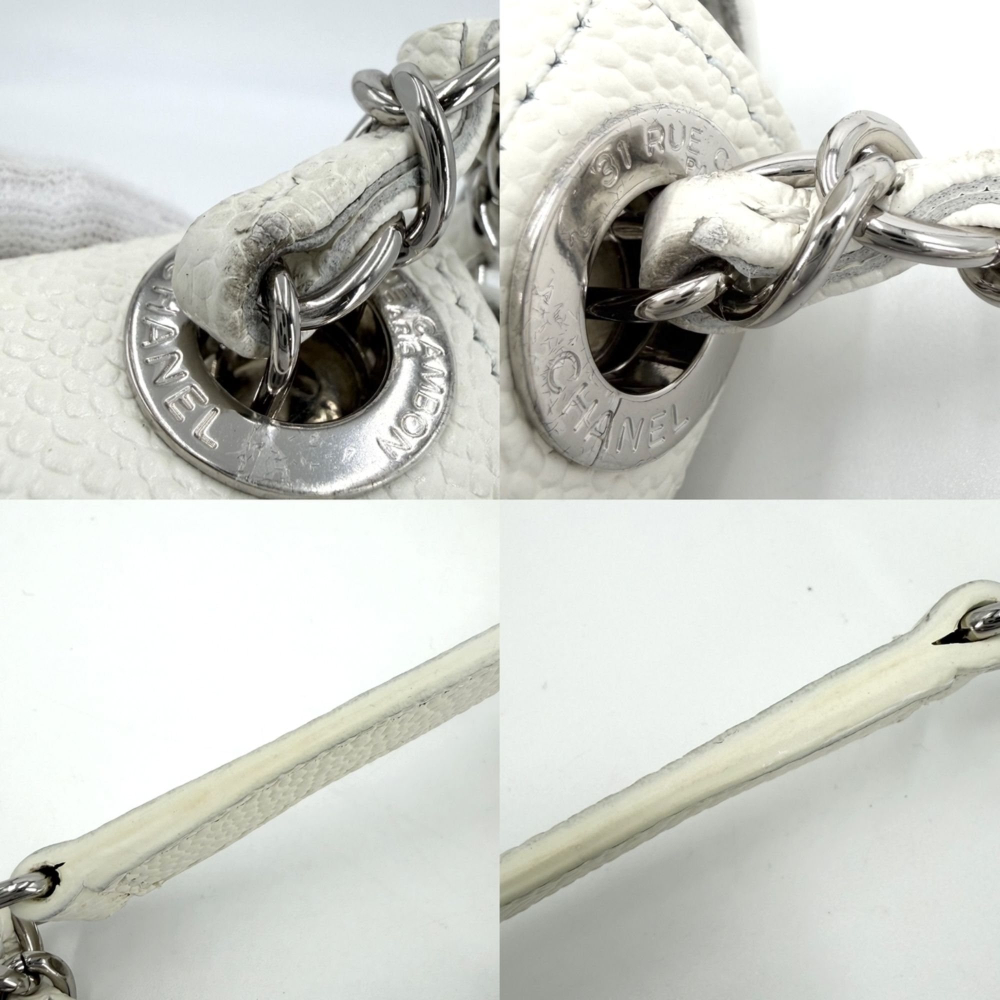 Leather Pochette Shoulder Bag (Pre-Owned) - Chanel - Modalova