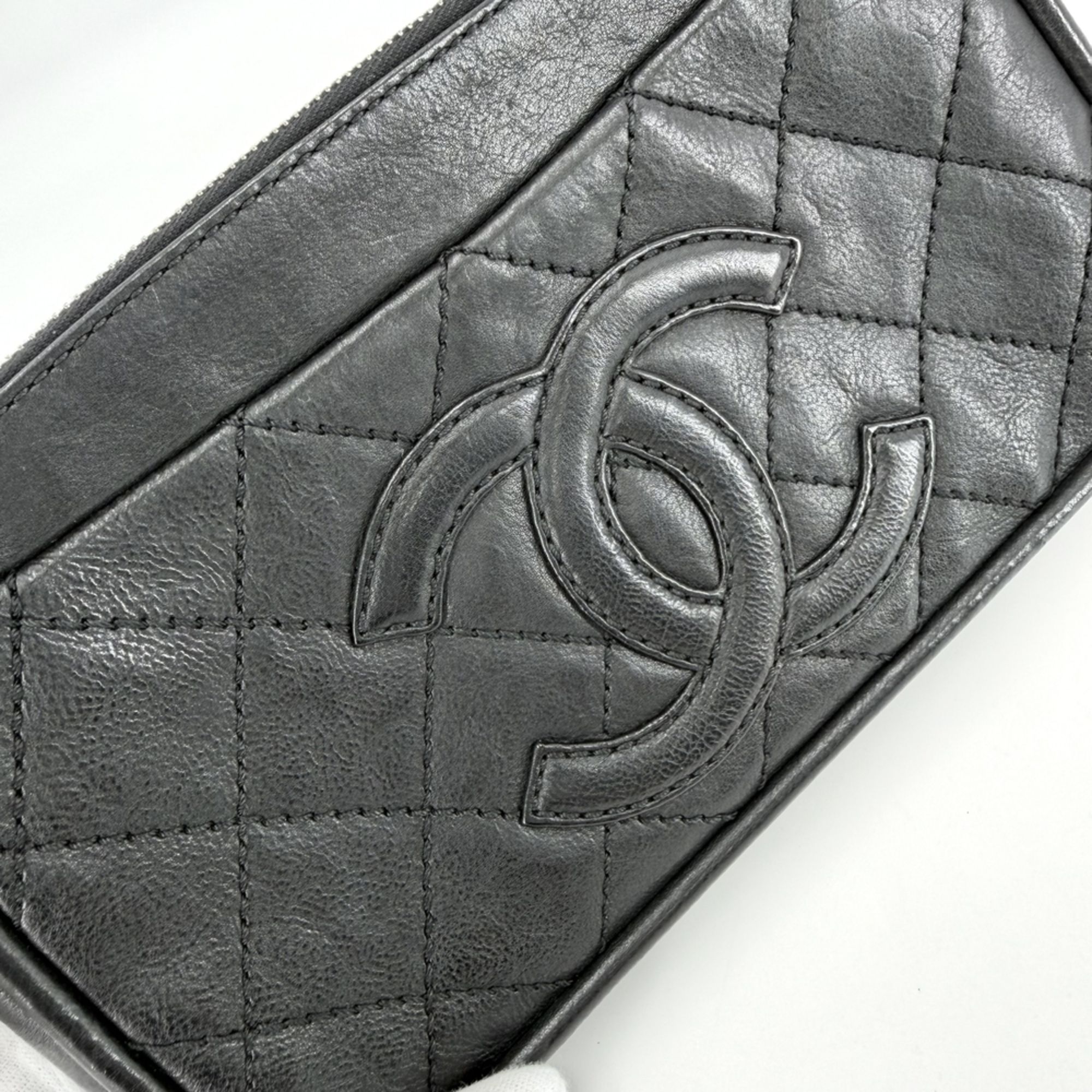 Leather Shoulder Bag (Pre-Owned) - Chanel - Modalova