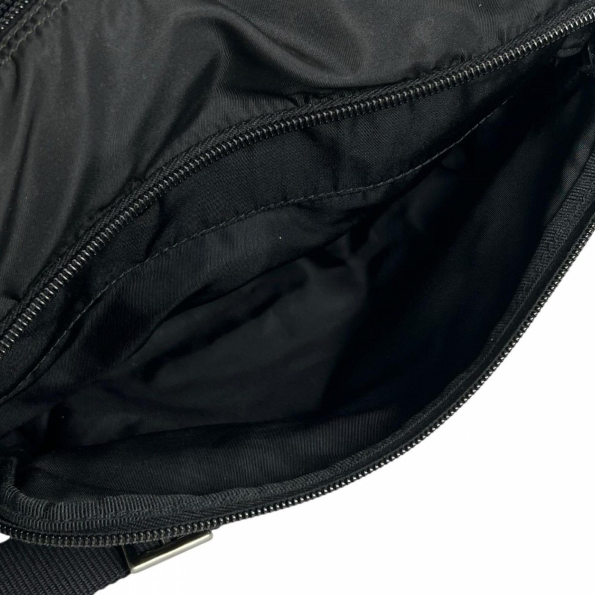 Nylon Shoulder Bag (Pre-Owned) - Prada - Modalova