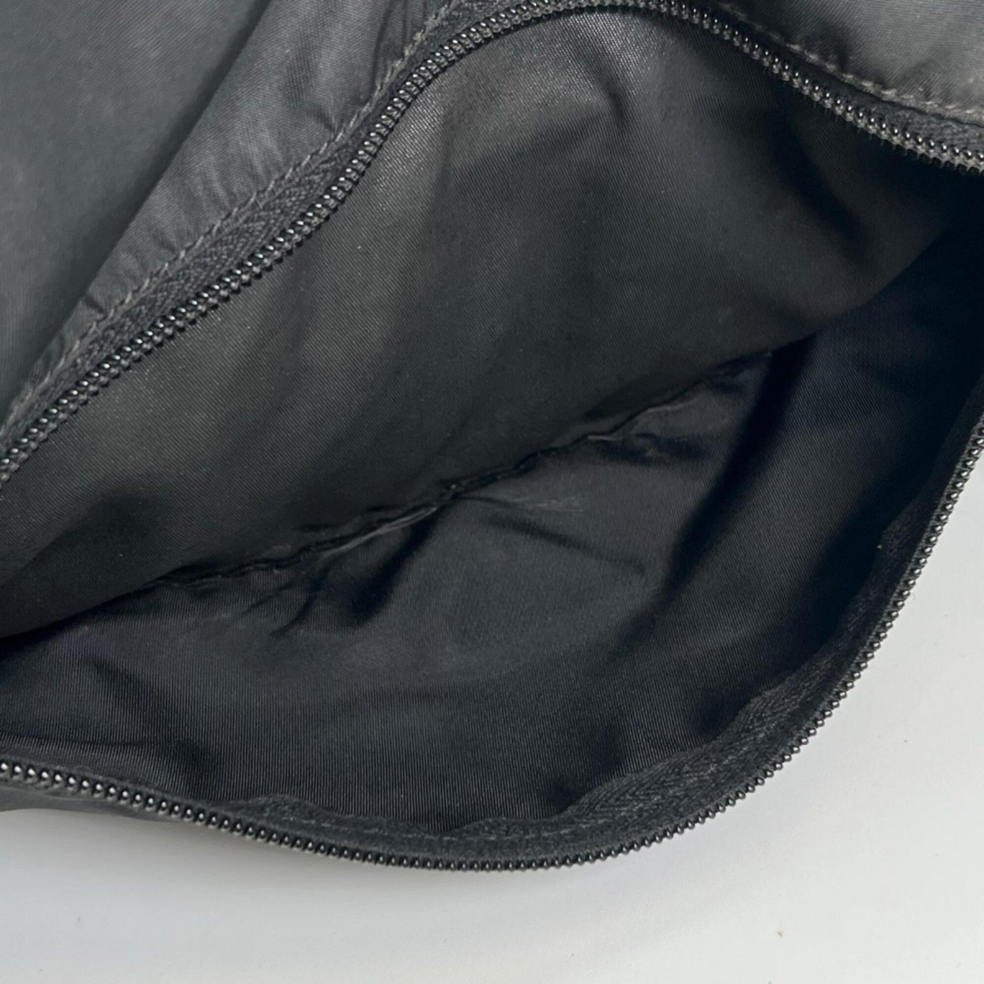 Nylon Shoulder Bag (Pre-Owned) - Prada - Modalova