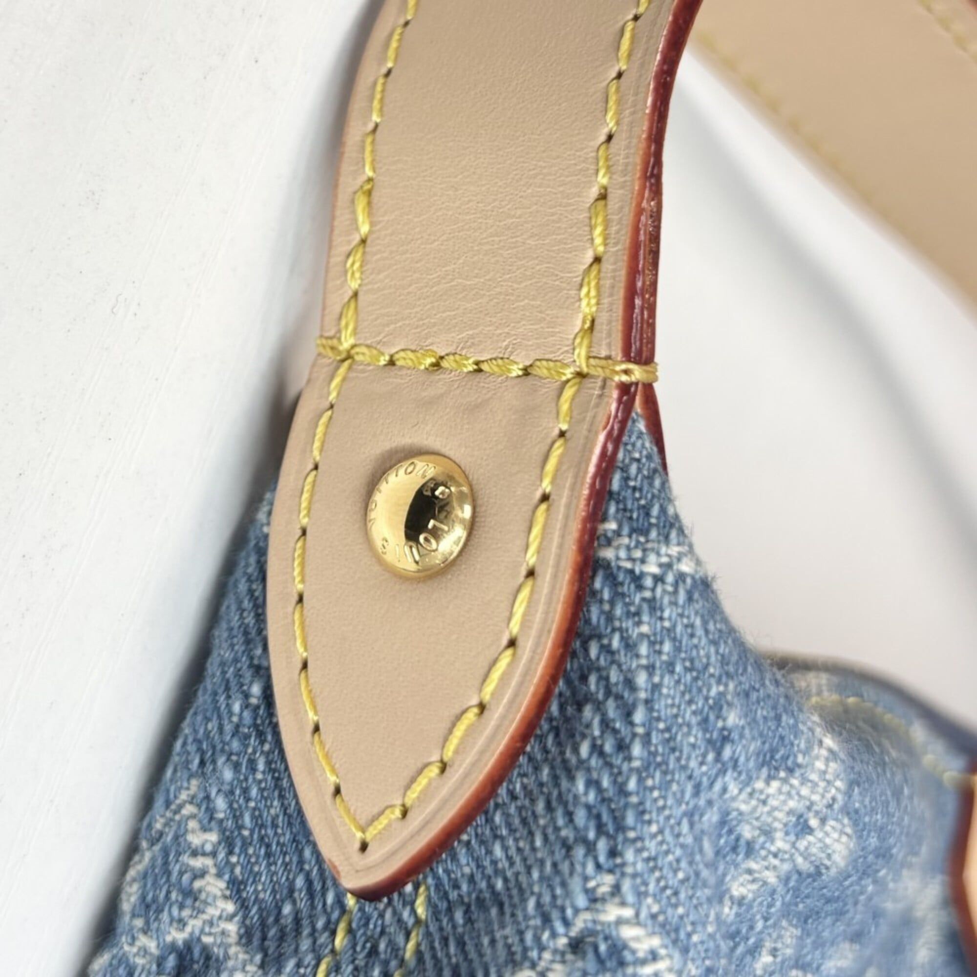 Denim Handbag Pochette (Pre-Owned) - Louis Vuitton - Modalova
