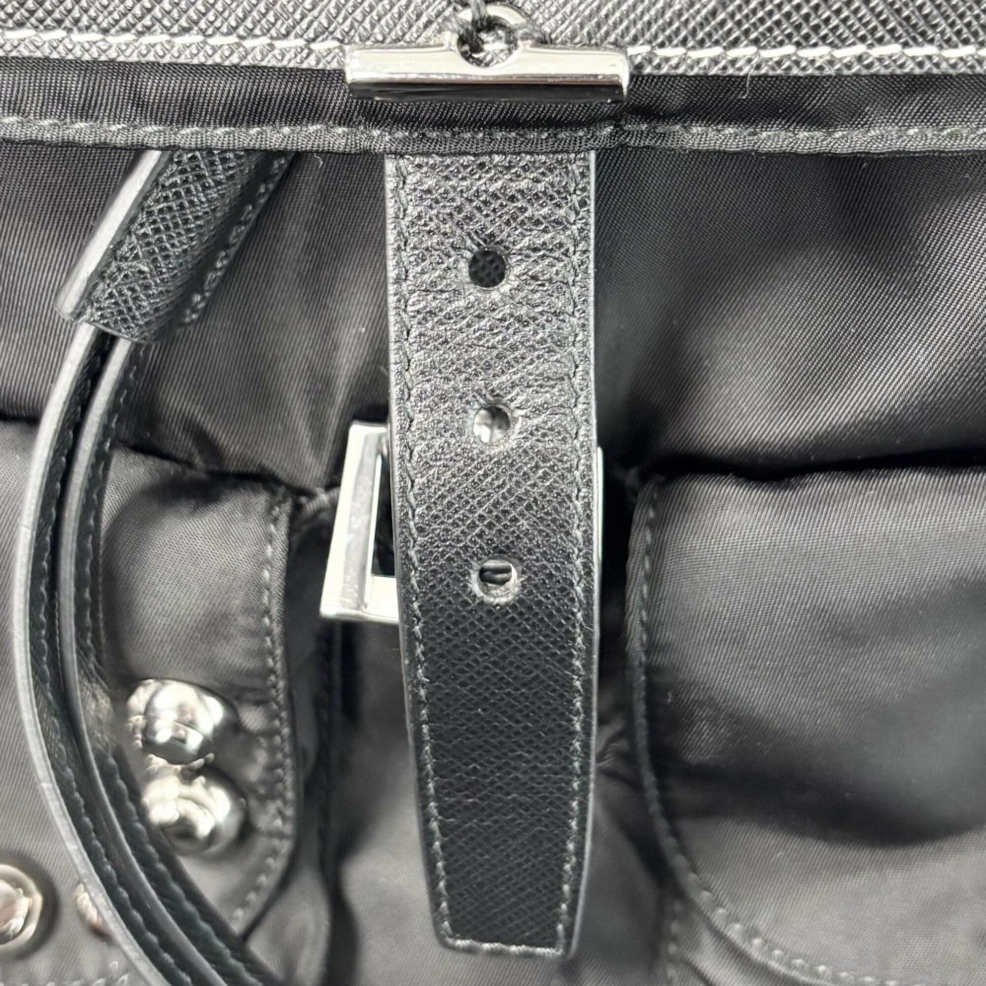 Nylon Leather (Pre-Owned) - Prada - Modalova