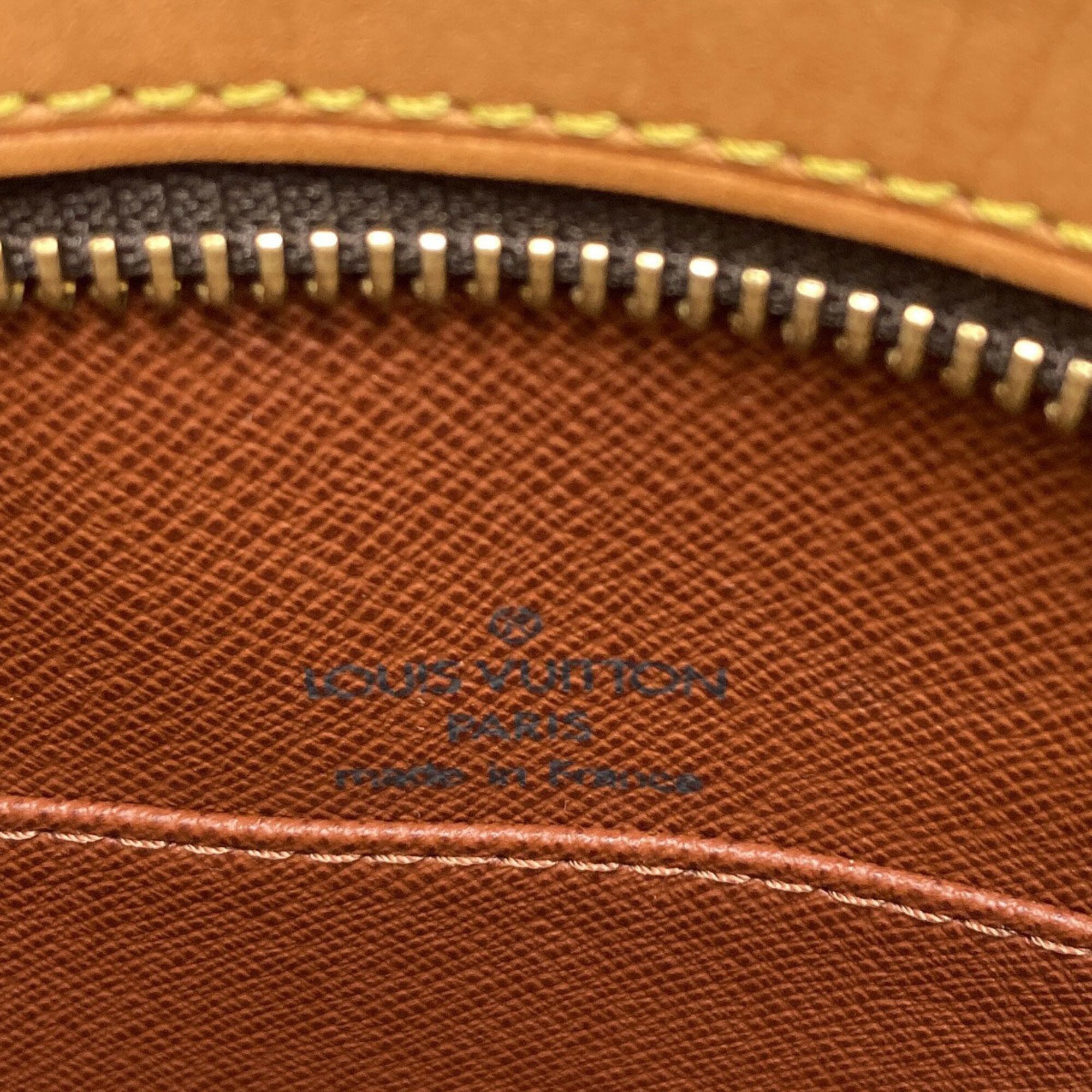 Canvas Shoulder Bag (Pre-Owned) - Louis Vuitton - Modalova